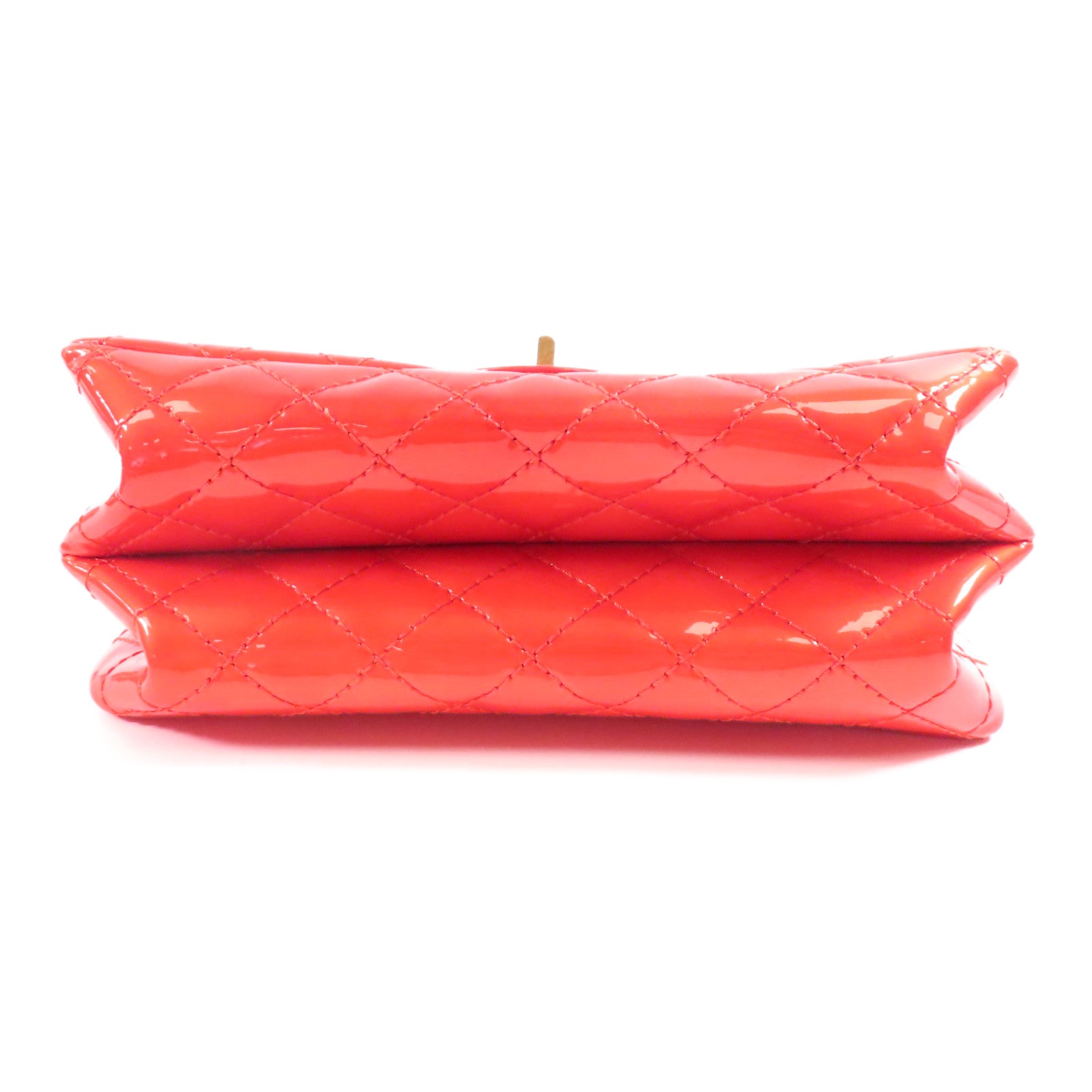 CHANEL 【激減優惠】漆皮皮革2.55金扣鏈帶肩背袋