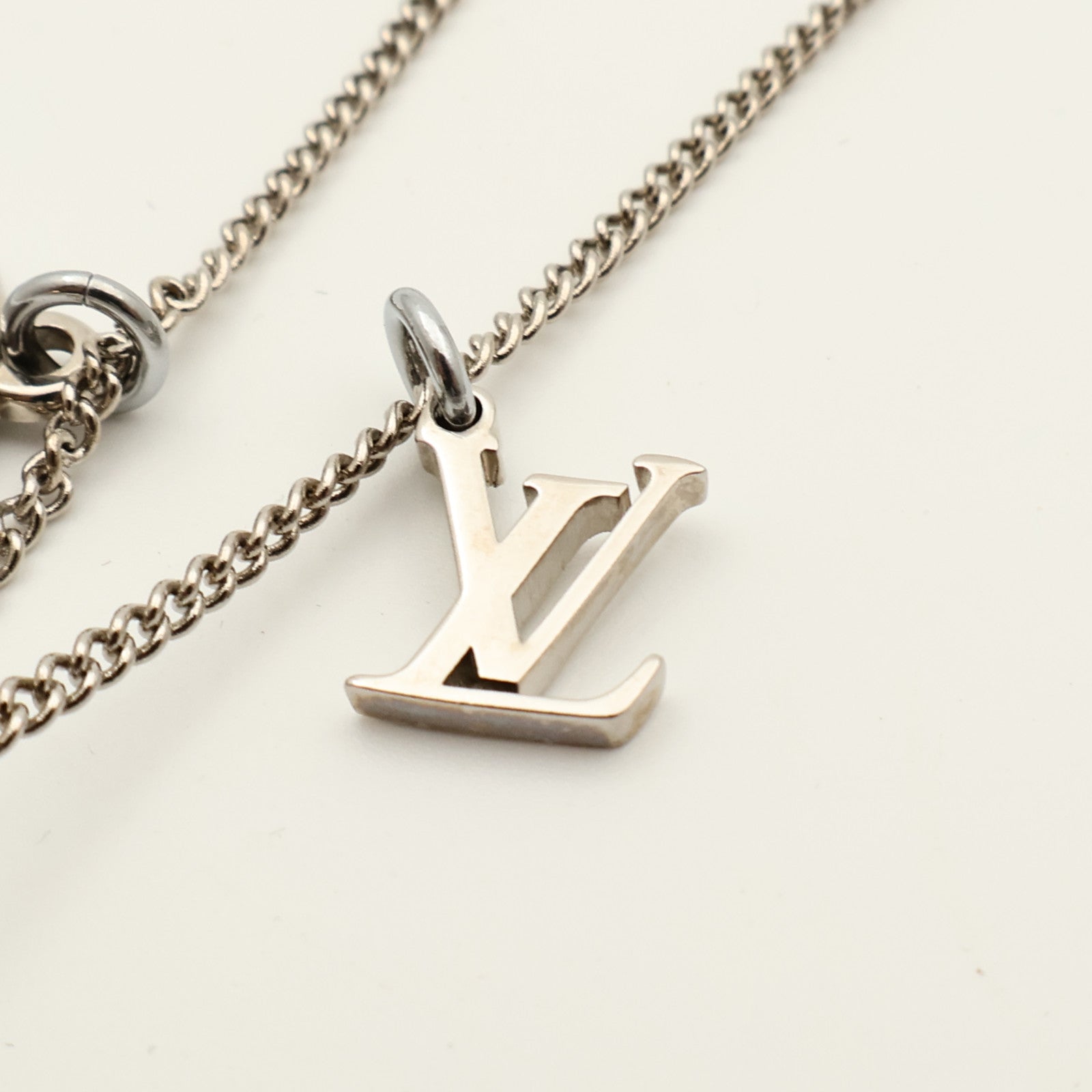 LOUIS VUITTON 金屬Monogram Charms Necklace項鍊