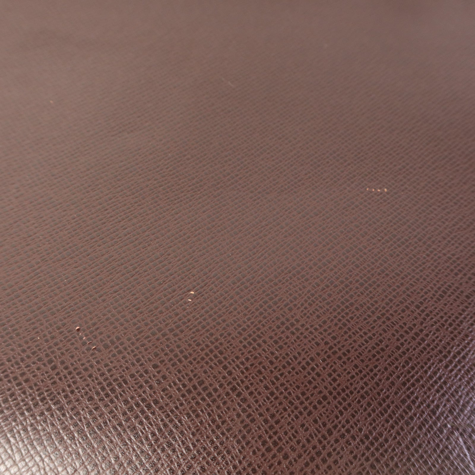 LOUIS VUITTON Taiga Porto Ordinatur Odessa金扣手挽肩背兩用袋