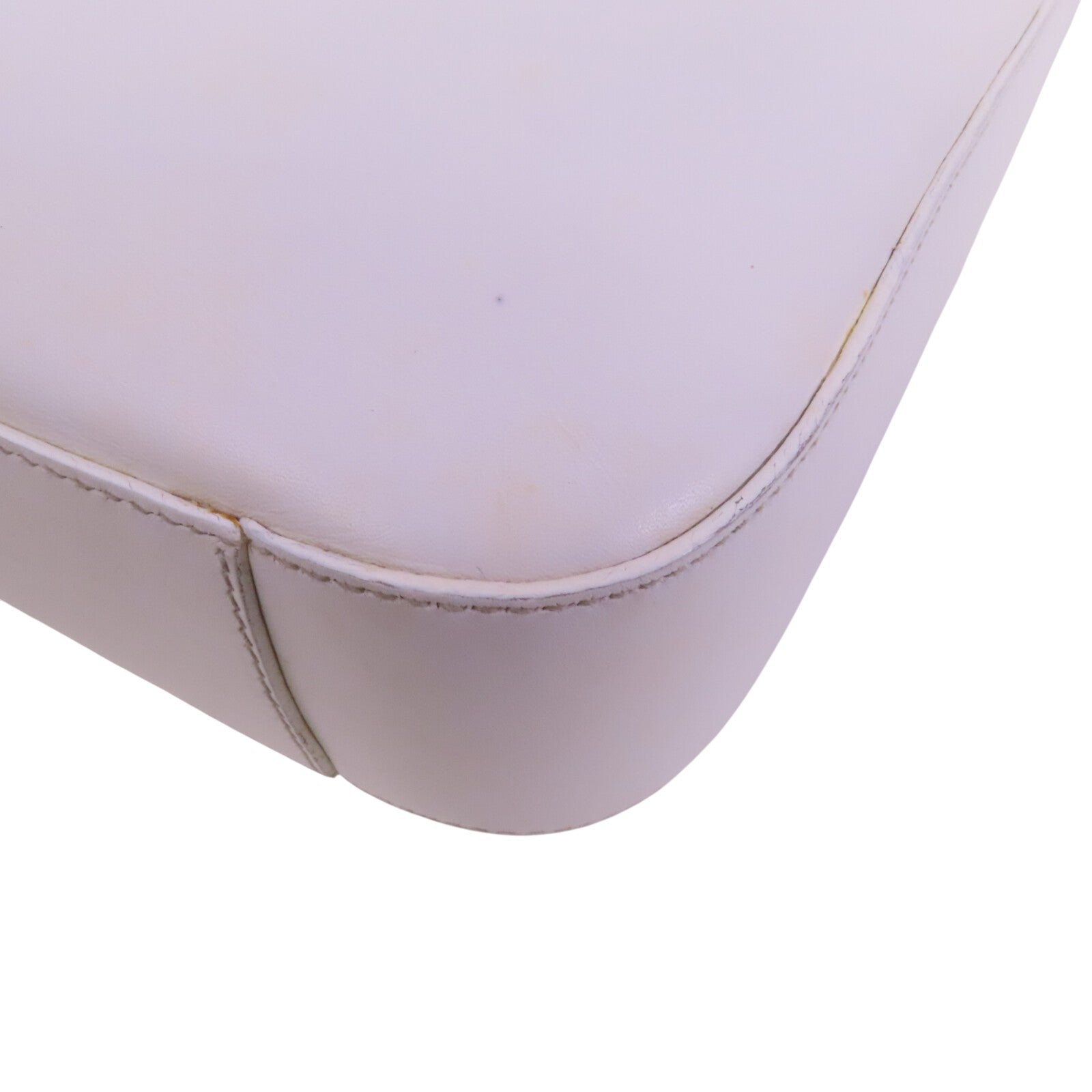 GUCCI 牛皮皮革Shoulder Bag銀扣肩背袋