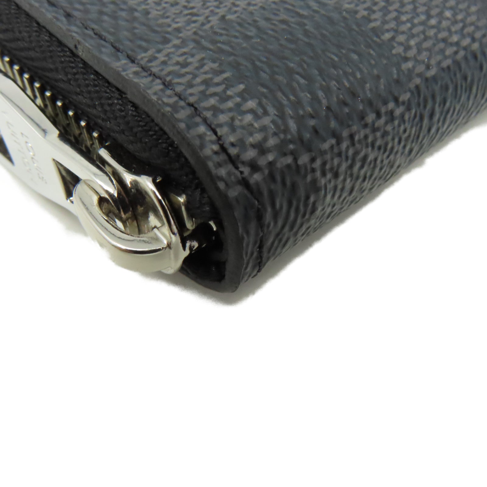 LOUIS VUITTON 【激減優惠】Damier Graphite Zippy Wallet Vertical金扣拉鏈長錢包黑色