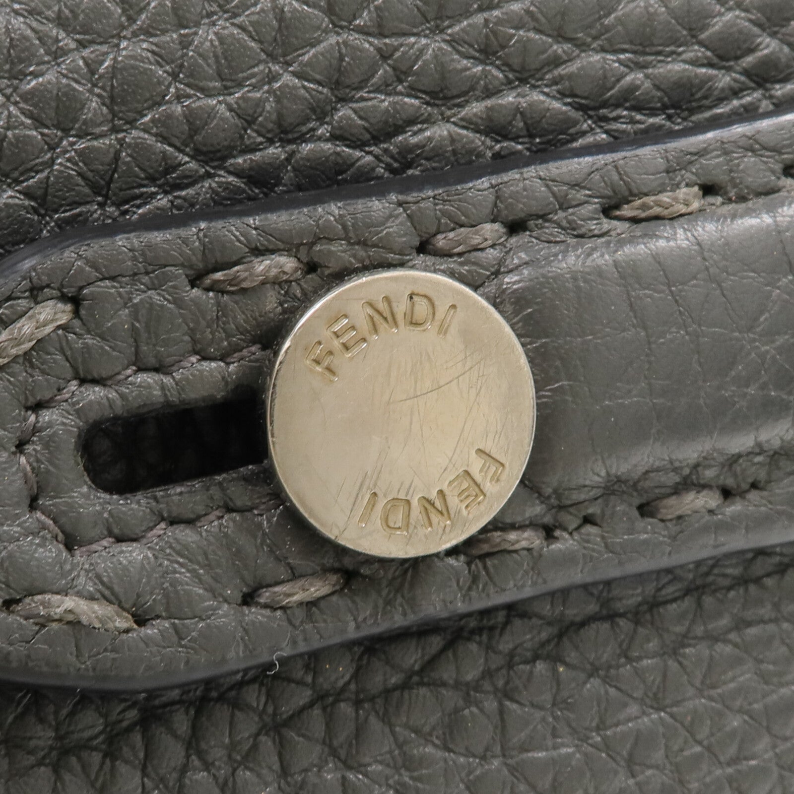 FENDI 牛皮皮革Selleria Clutch Bag手拿包