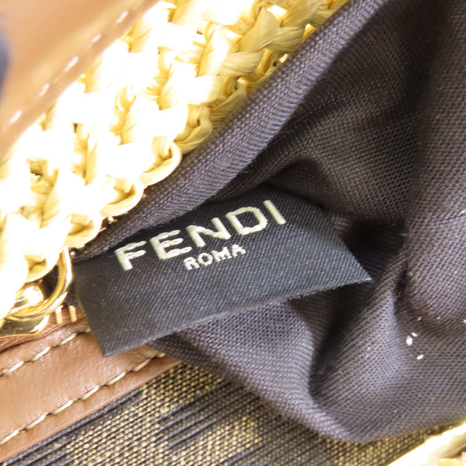 FENDI 【激減優惠】酒椰Mini Peekaboo金扣手挽肩背兩用袋米色/棕色
