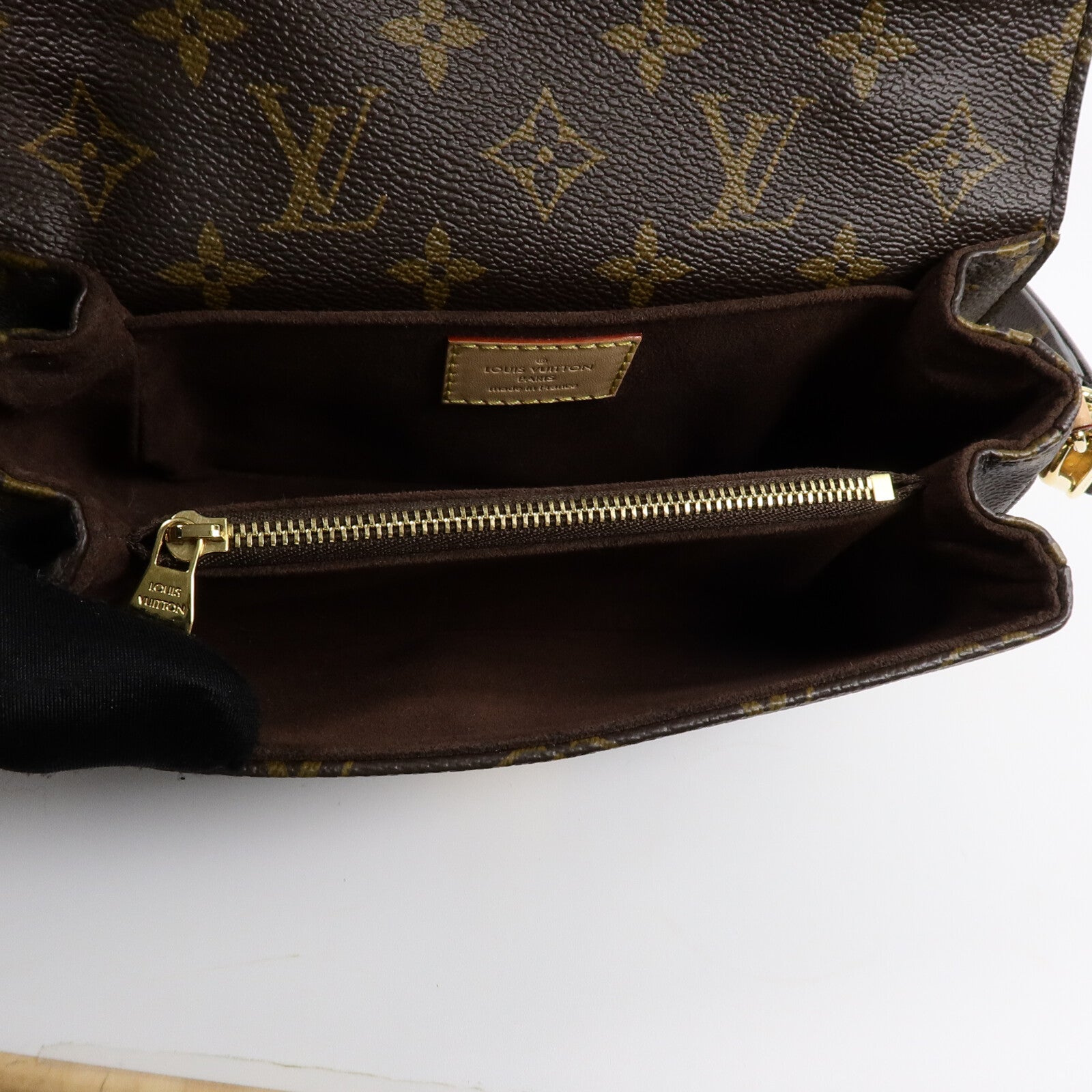 LOUIS VUITTON Monogram Pochette Metis East West手挽肩背兩用袋
