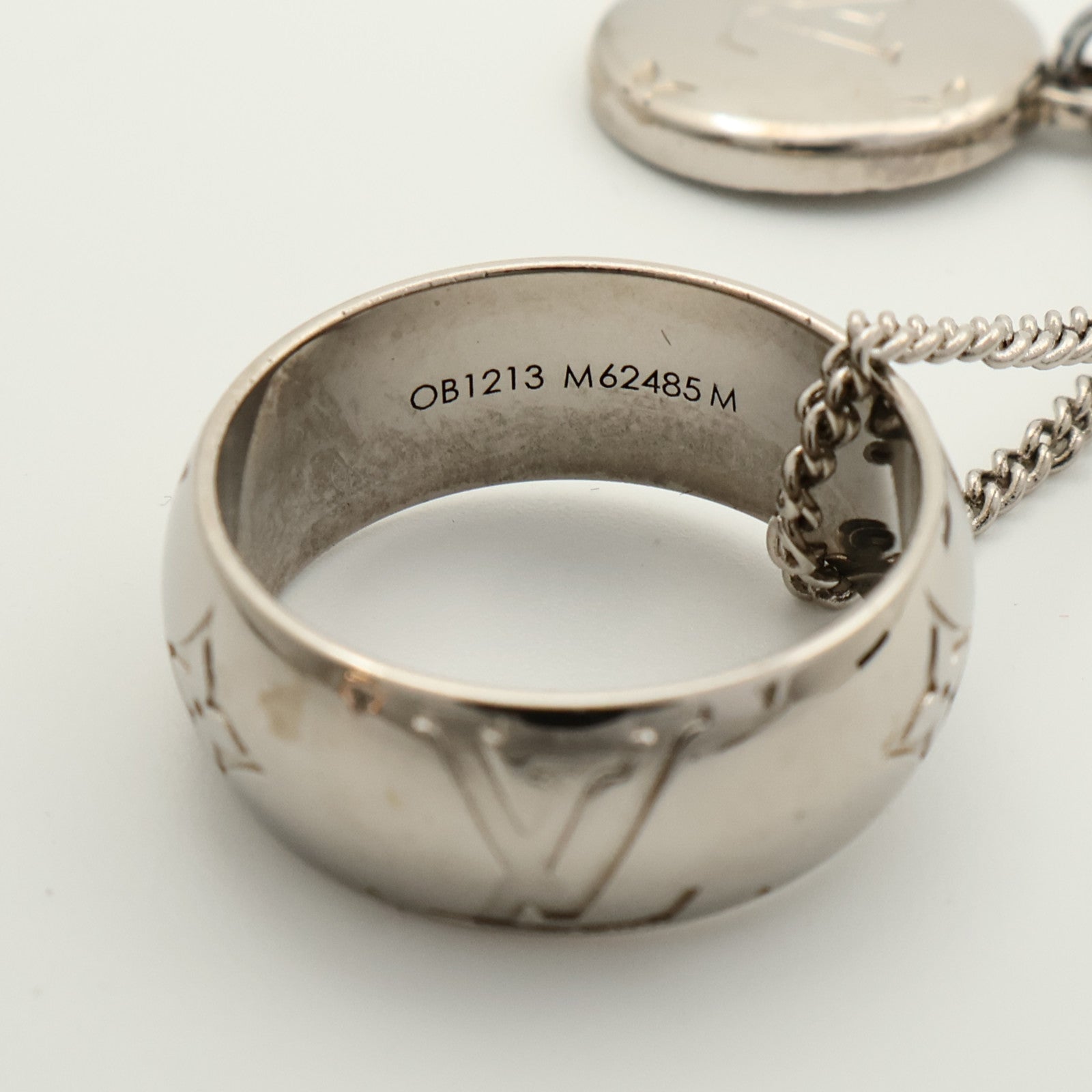 LOUIS VUITTON 金屬Monogram Charms Necklace項鍊