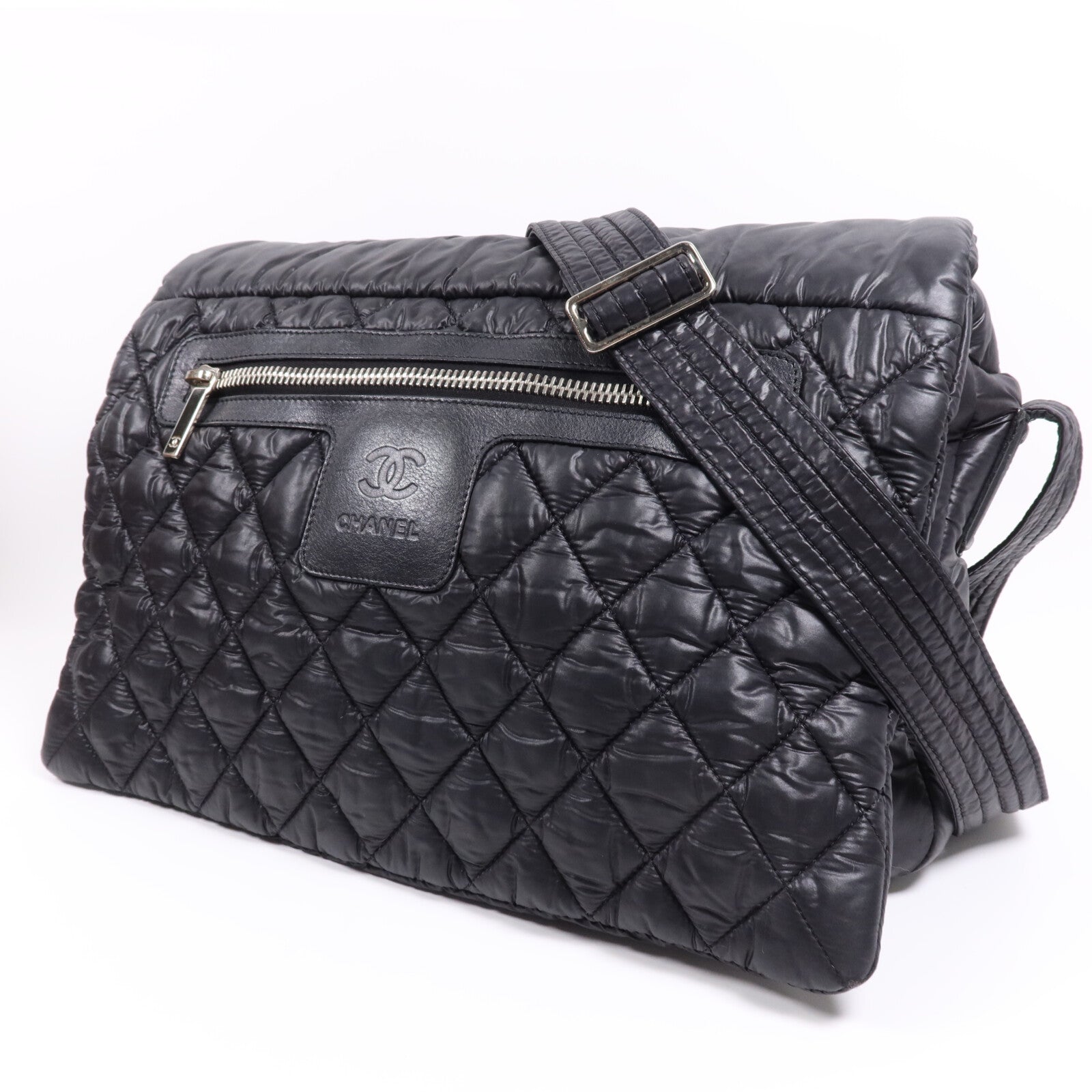 CHANEL 尼龍Coco Cocoon Messenger銀扣肩背袋