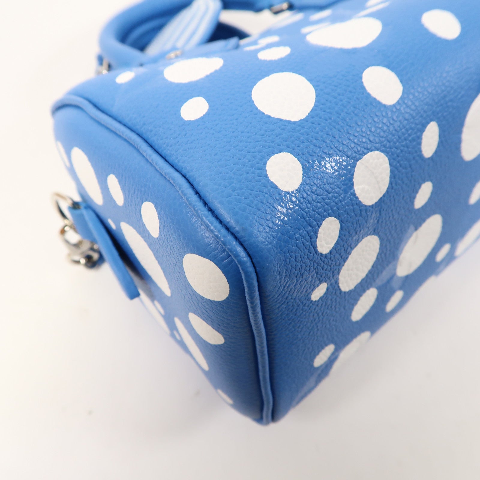 LOUIS VUITTON Monogram Empreinte LV x YK Speedy Bandouliere 20銀扣手挽肩背兩用袋藍色/白色
