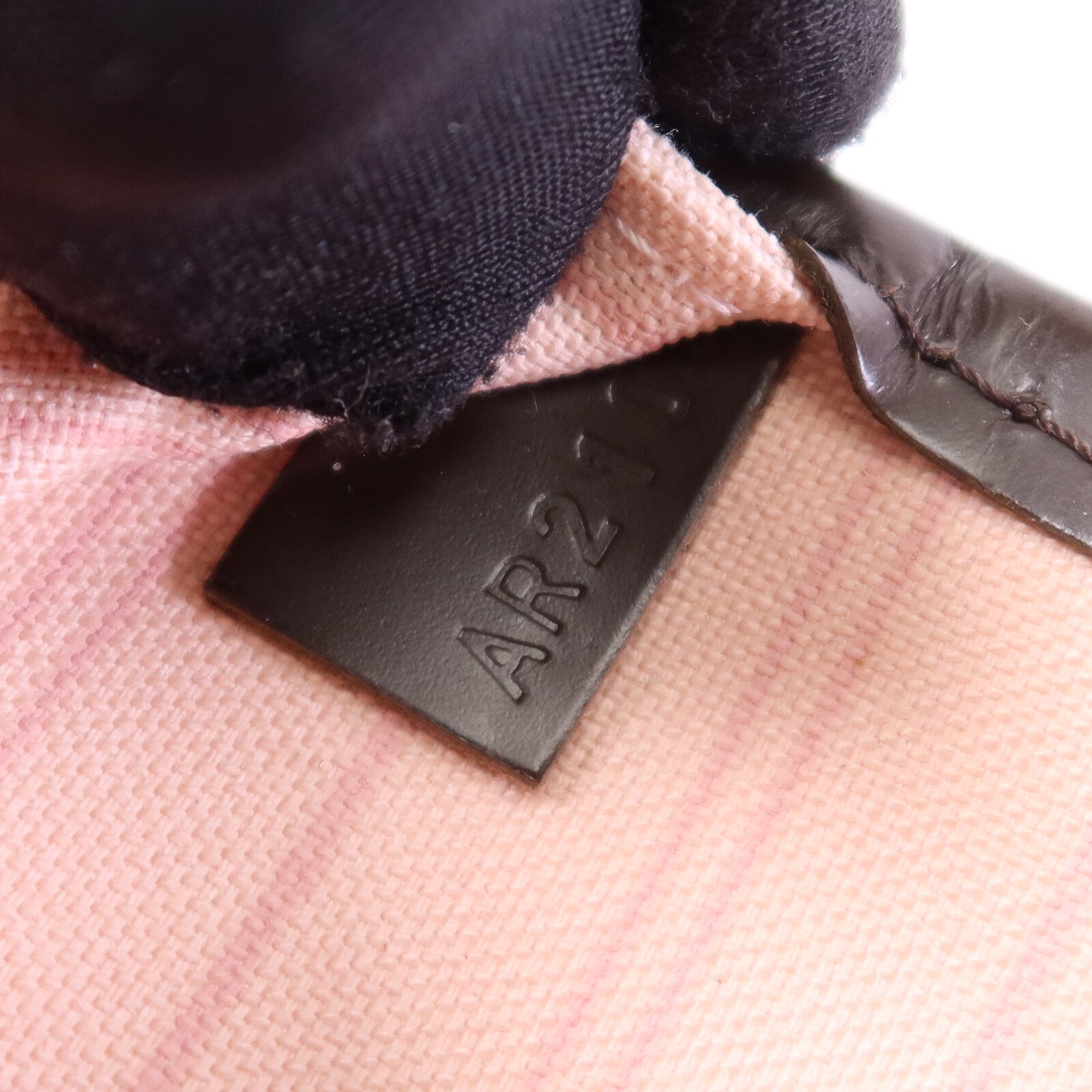 LOUIS VUITTON Damier Neverfull MM金扣手挽袋