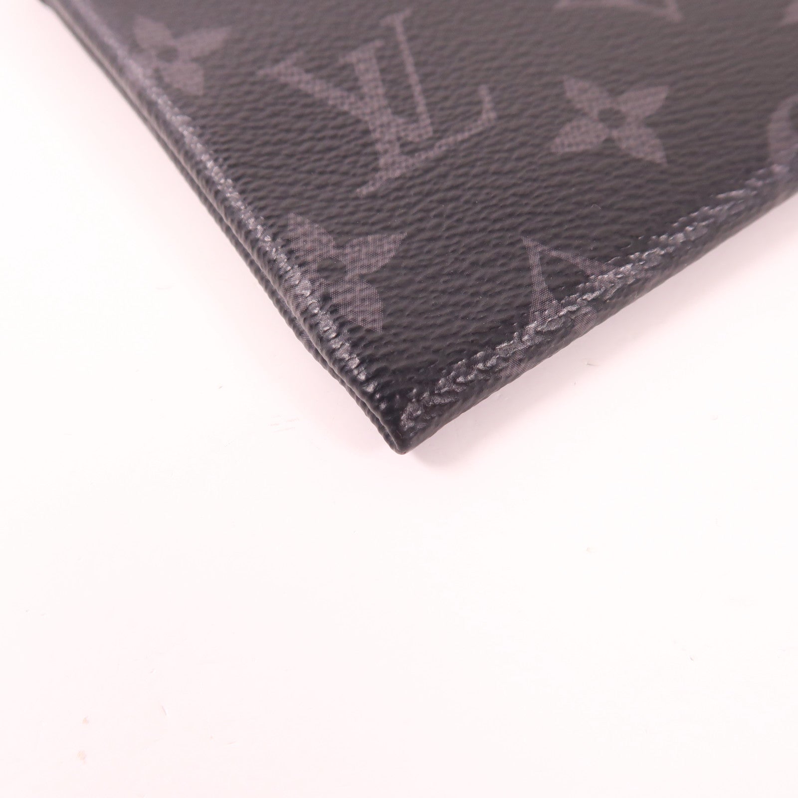 LOUIS VUITTON Monogram Eclipse Pochette Discovery銀扣小袋