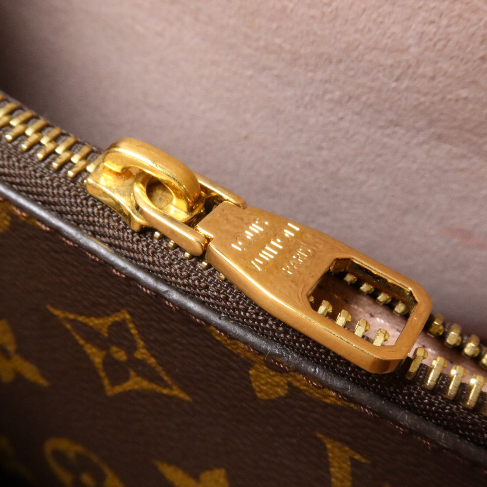 LOUIS VUITTON Monogram Neo Noe肩背袋