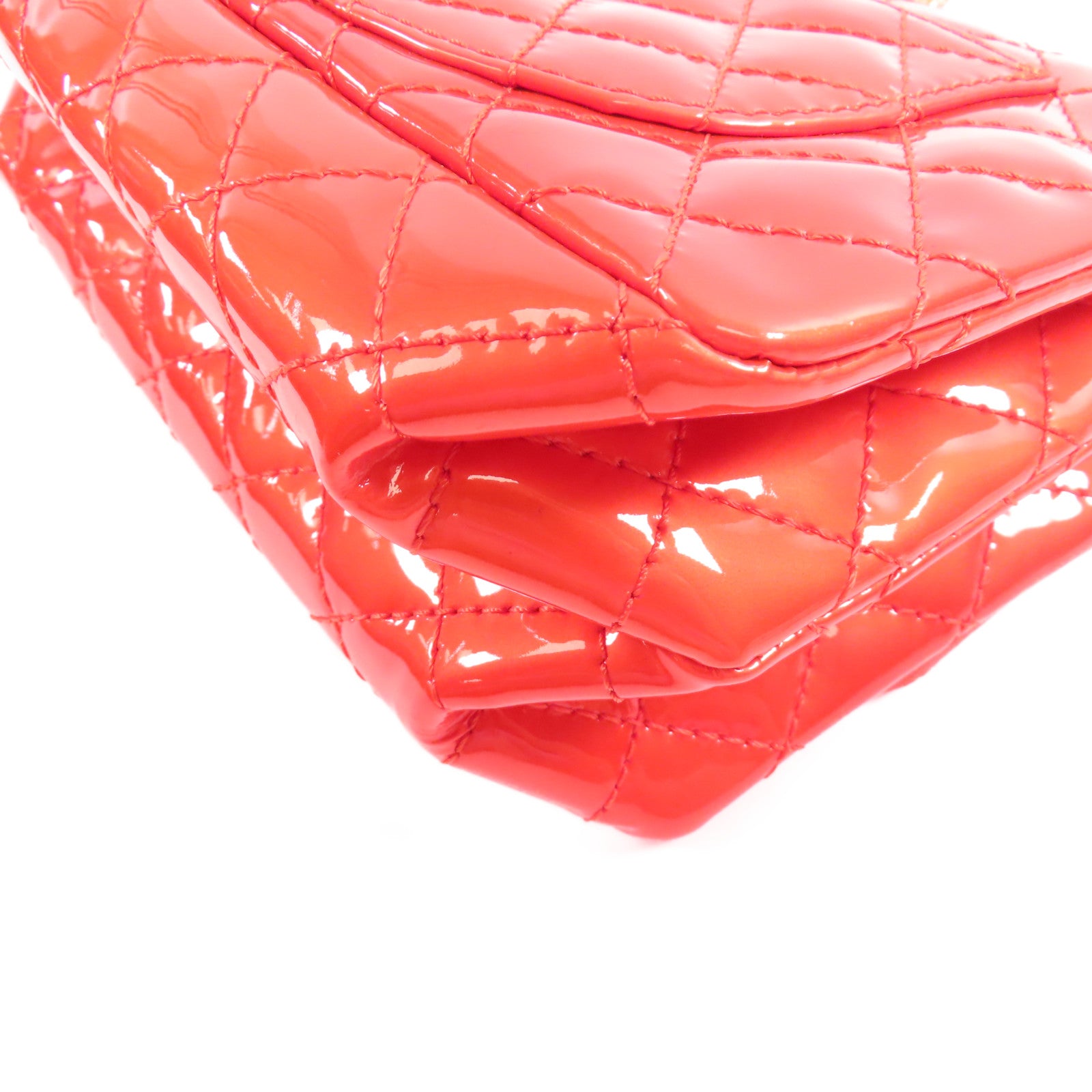 CHANEL 漆皮皮革2.55金扣鏈帶肩背袋