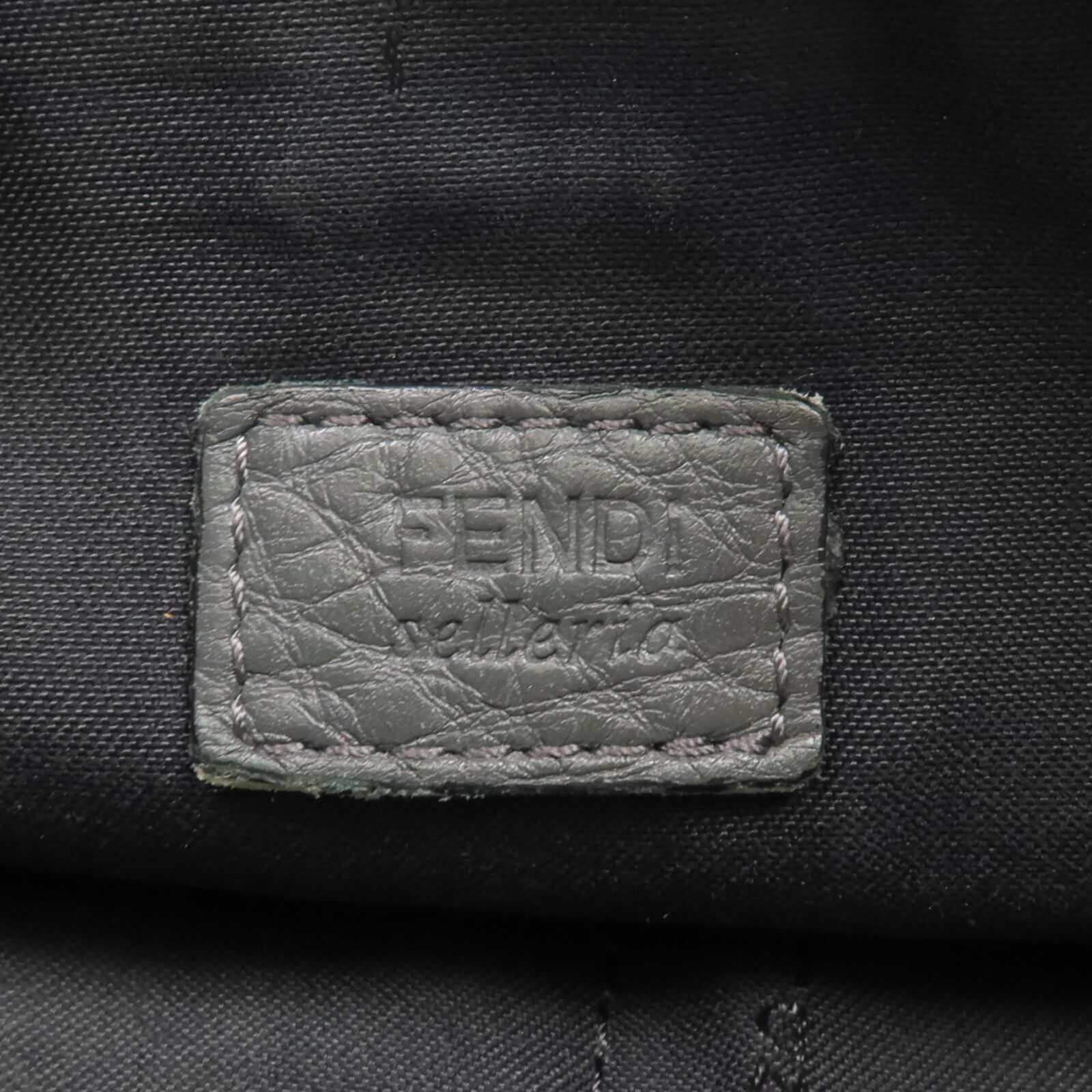 FENDI 牛皮皮革Selleria Clutch Bag手拿包
