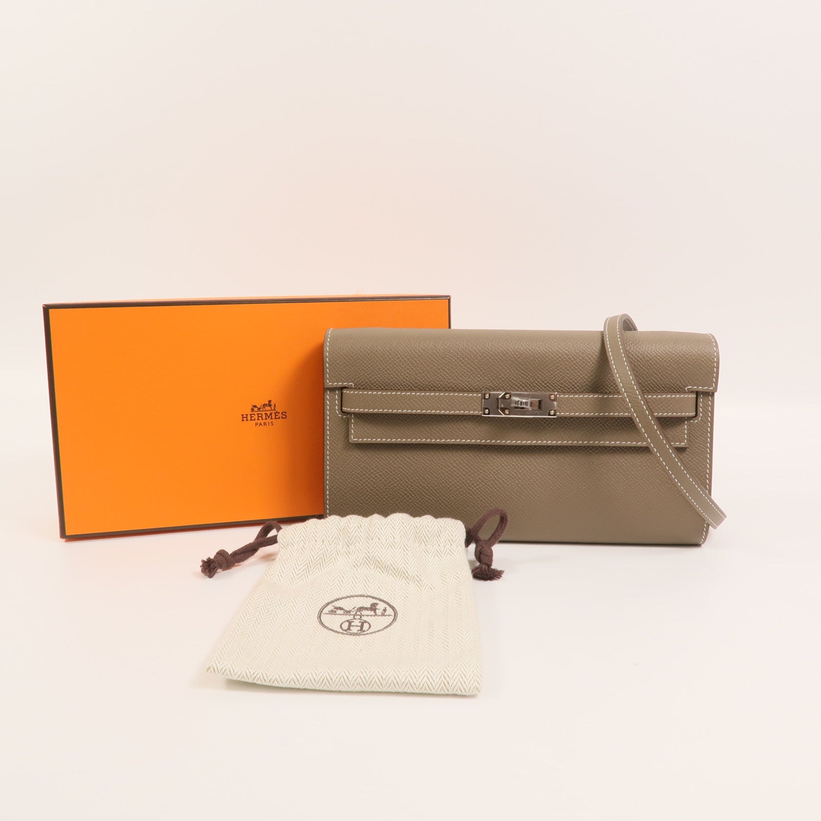 HERMES Epsom皮革Kelly To Go肩背袋Etoupe