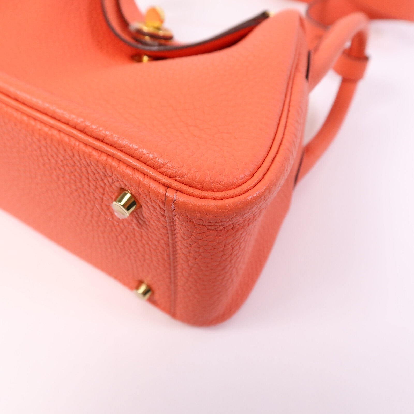 HERMES Mini Lindy金扣手挽肩背兩用袋Rouge Tomate