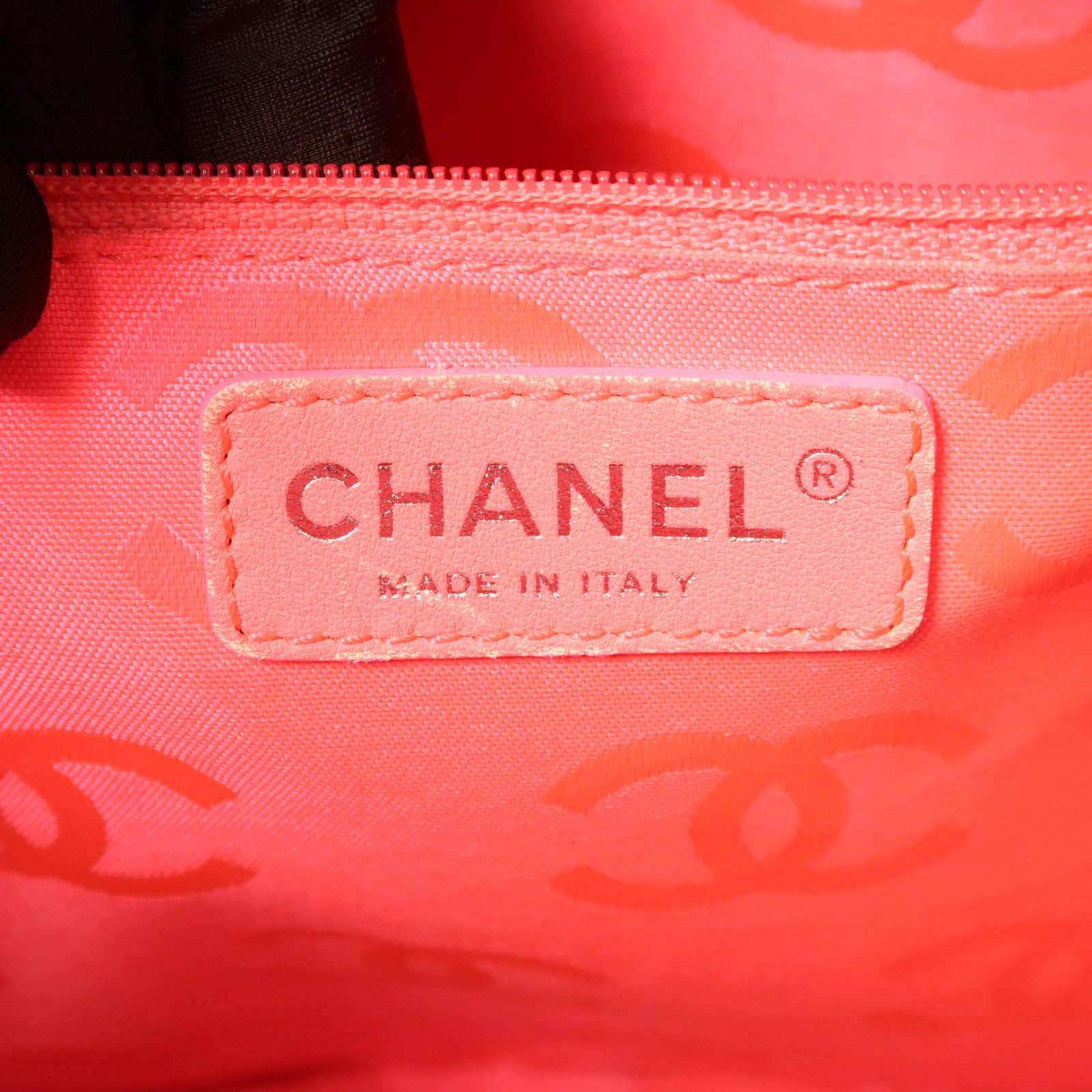 CHANEL 牛皮皮革Cambon Tote Bag銀扣手挽袋