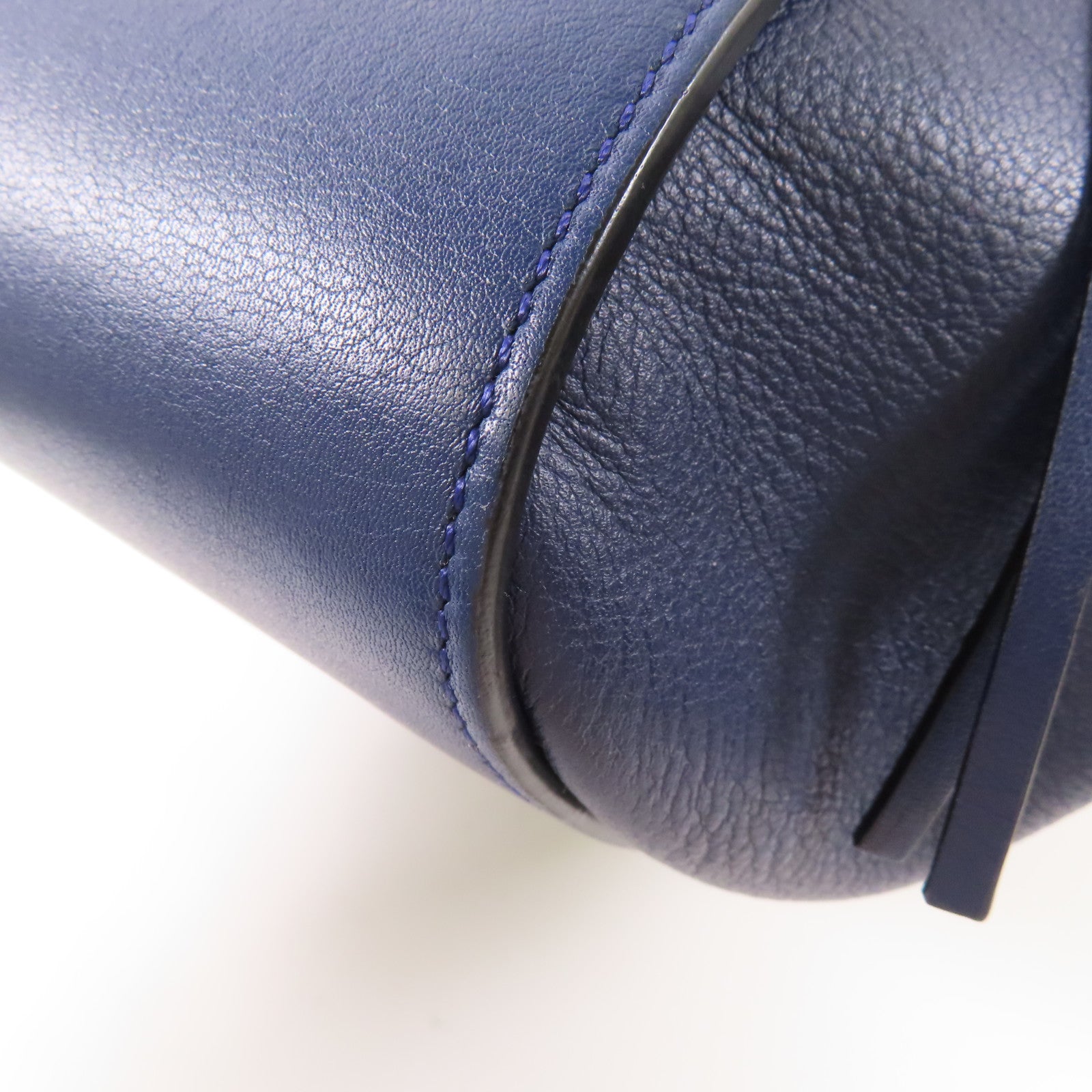 LOEWE 牛皮皮革Hammock銀扣肩背袋