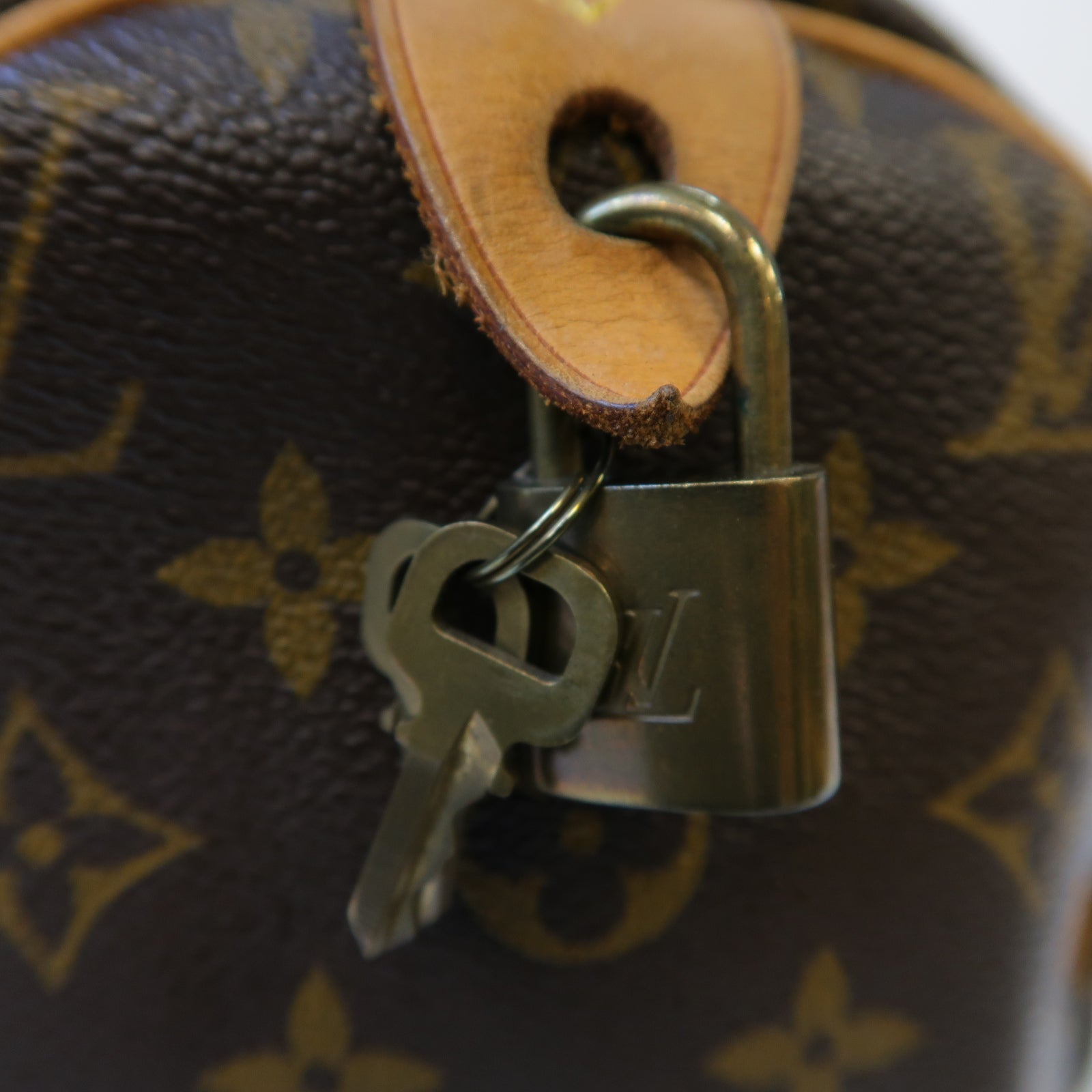 LOUIS VUITTON 【激減優惠】Monogram Speedy 30金扣手挽袋啡色