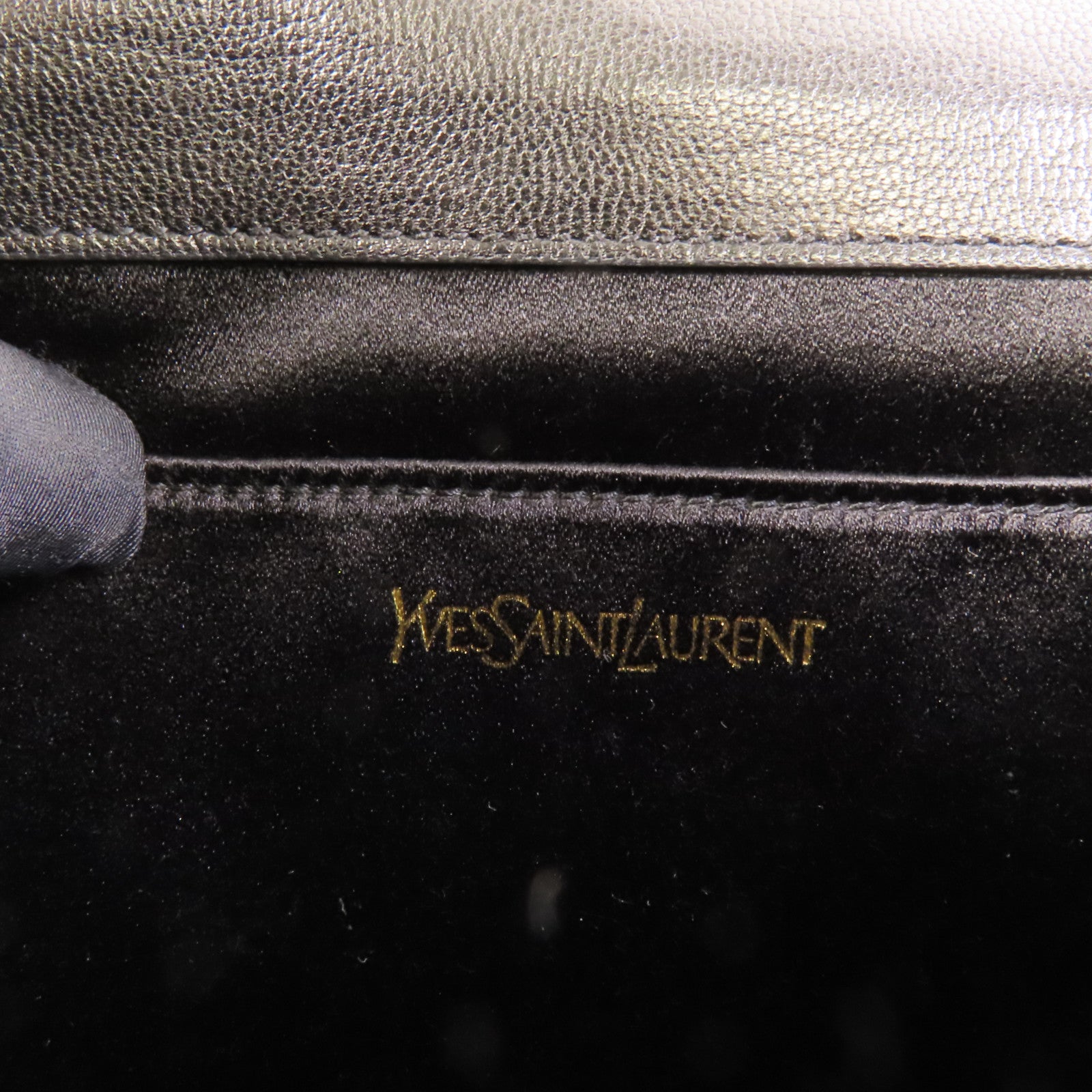 SAINT LAURENT 牛皮皮革Beldujour Clutch手拿包