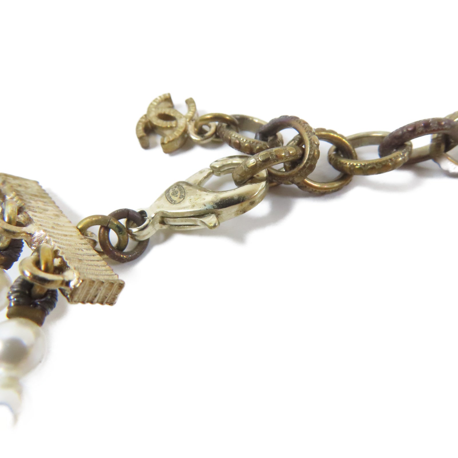 CHANEL 金屬Flower Choker項鍊白色