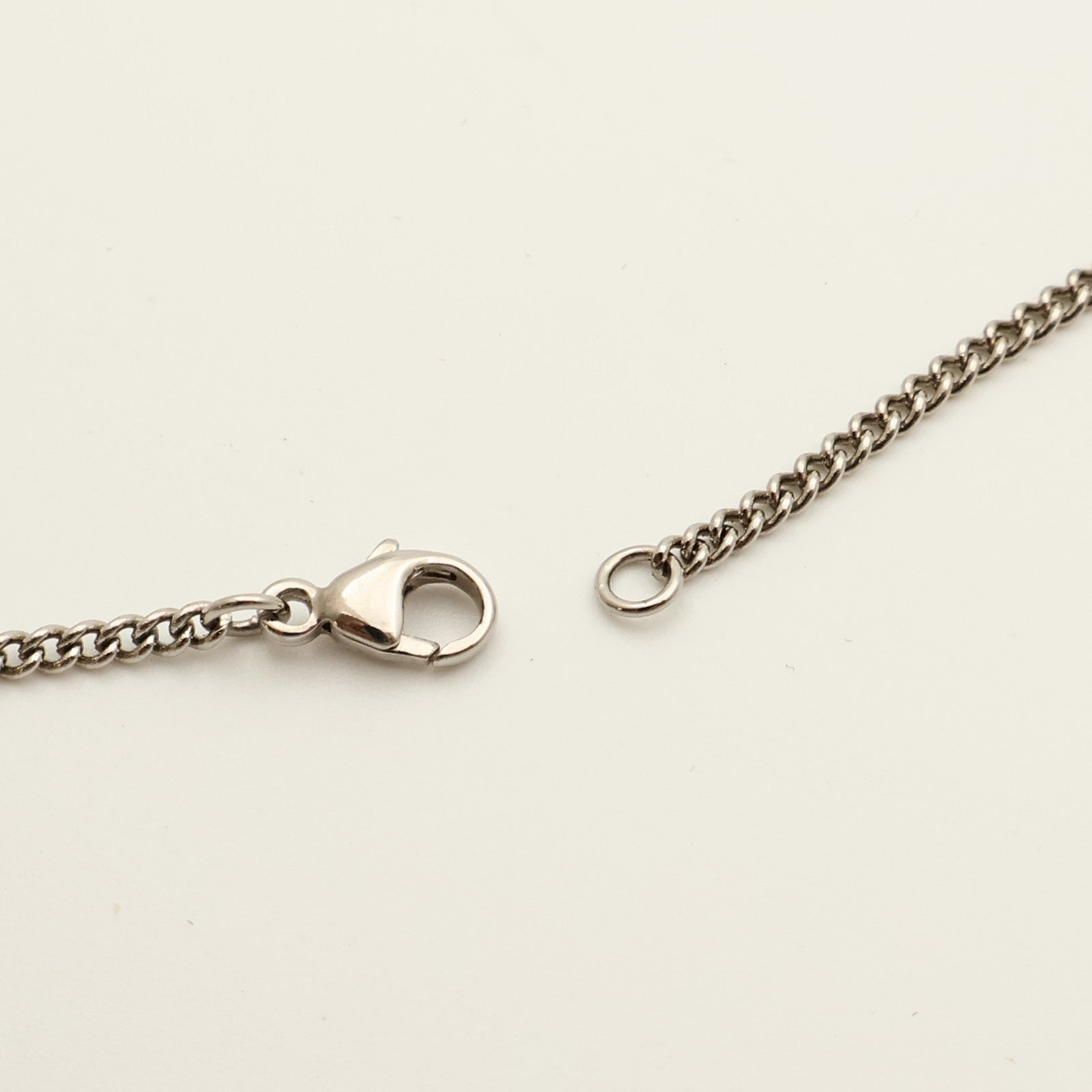 LOUIS VUITTON 金屬Monogram Charms Necklace項鍊