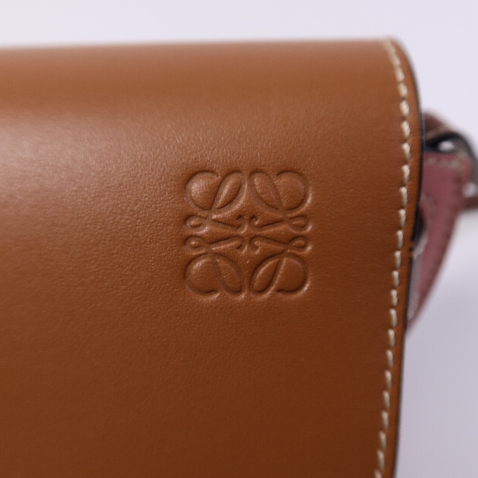 LOEWE 牛皮皮革Gate Mini肩背袋
