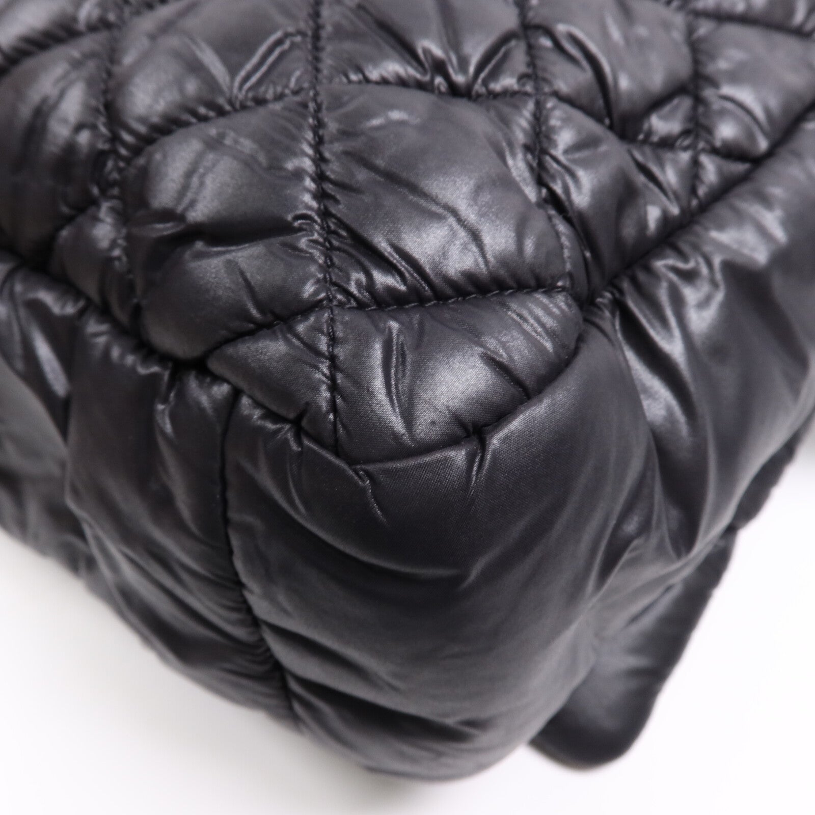 CHANEL 尼龍Coco Cocoon Messenger銀扣肩背袋