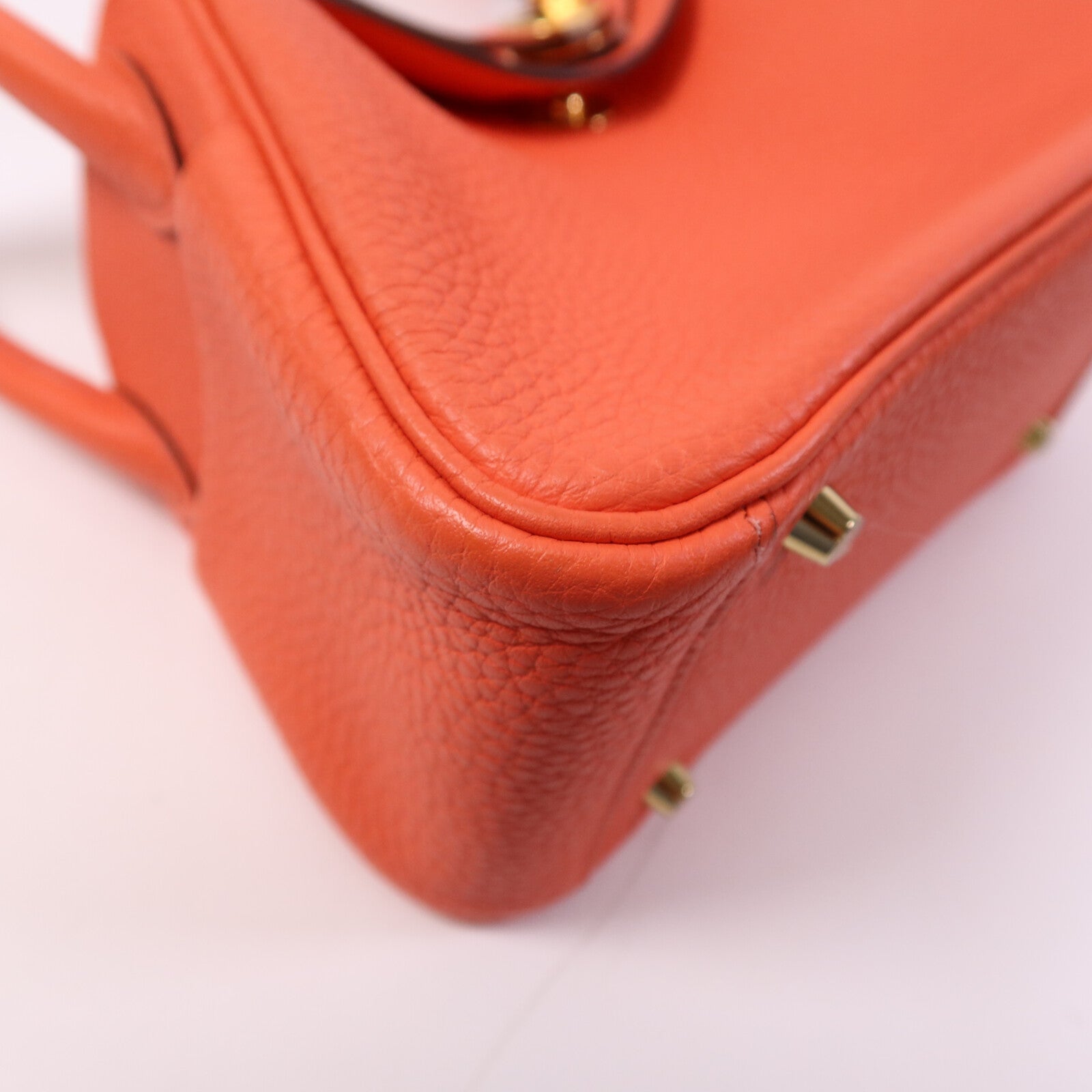 HERMES Mini Lindy金扣手挽肩背兩用袋Rouge Tomate