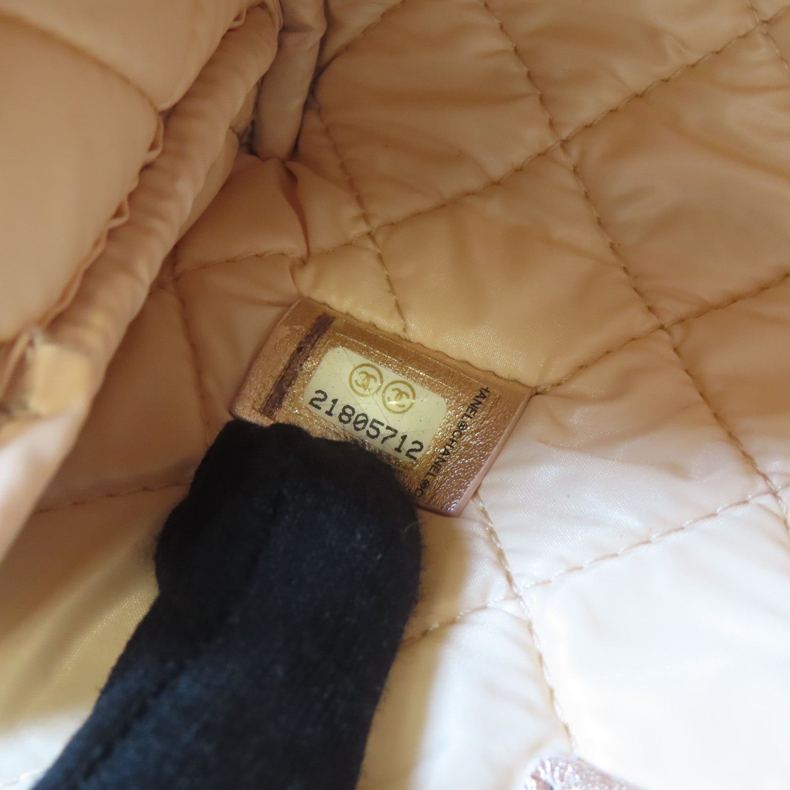 CHANEL 【激減優惠】菱格羊皮皮革Pouch銀扣化妝袋粉紅色