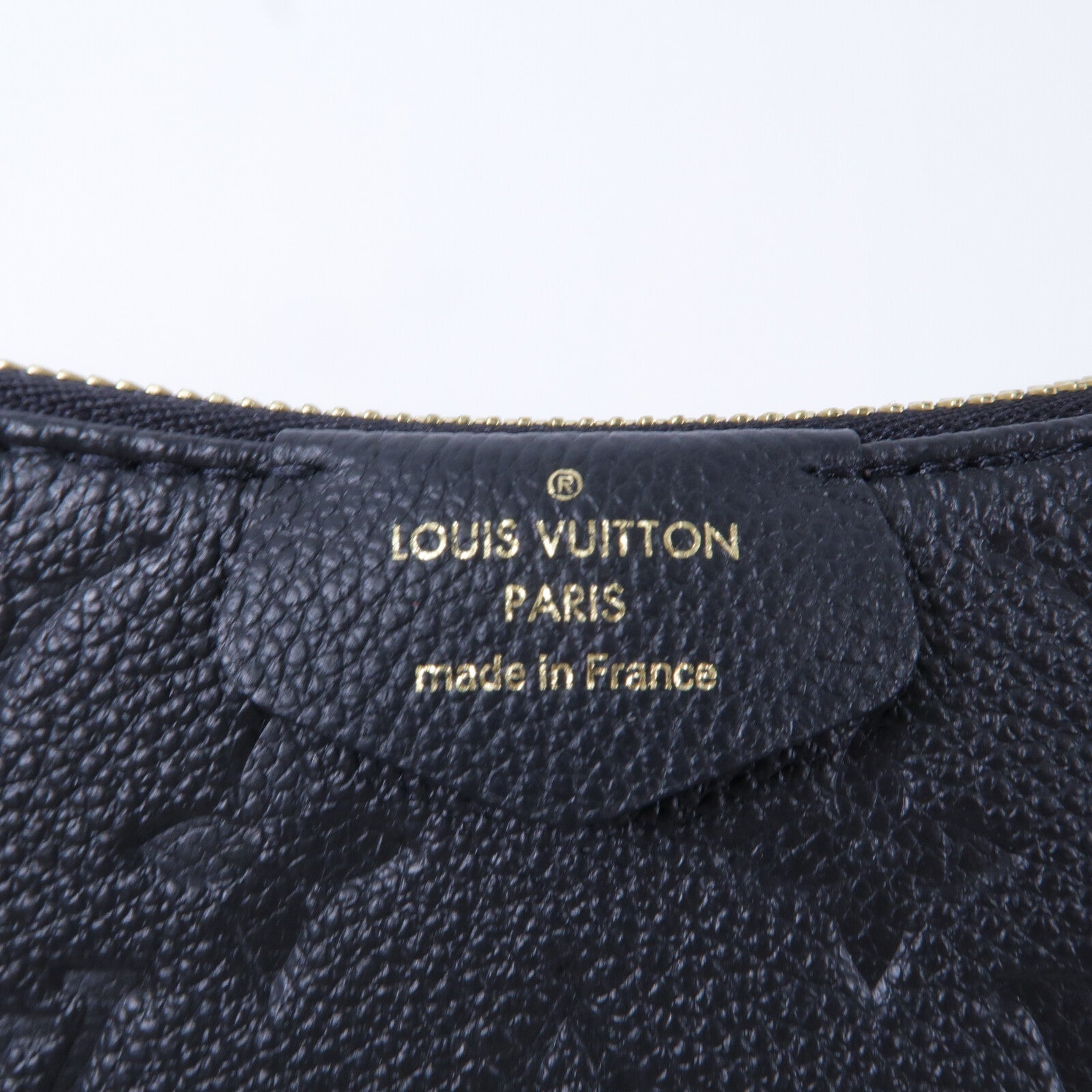 LOUIS VUITTON Monogram Empreinte Easy Pouch On Strap手挽肩背兩用袋