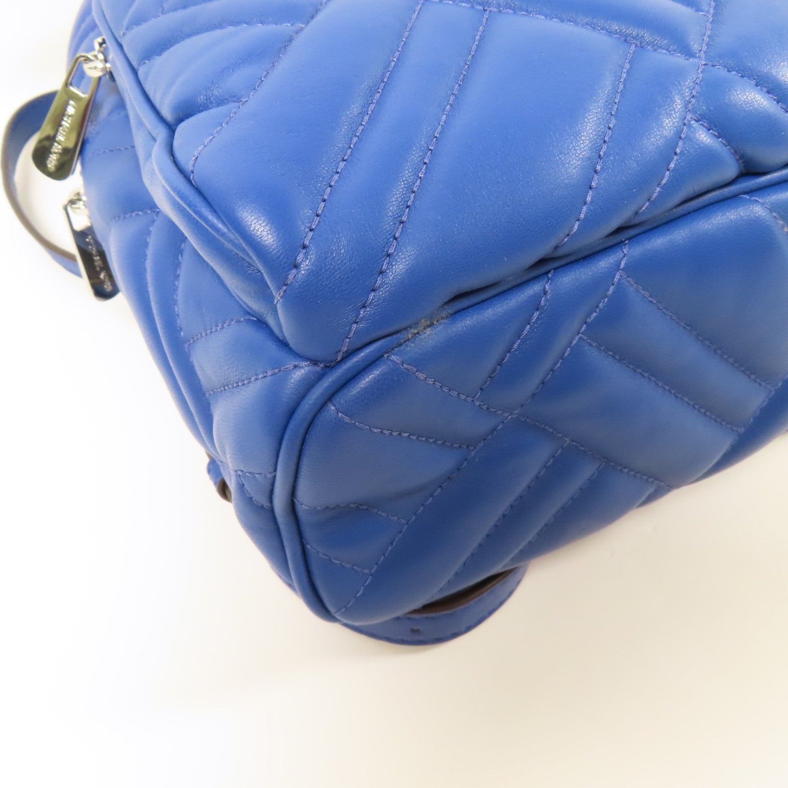 Michael Kors 牛皮皮革Rucksack銀扣背包