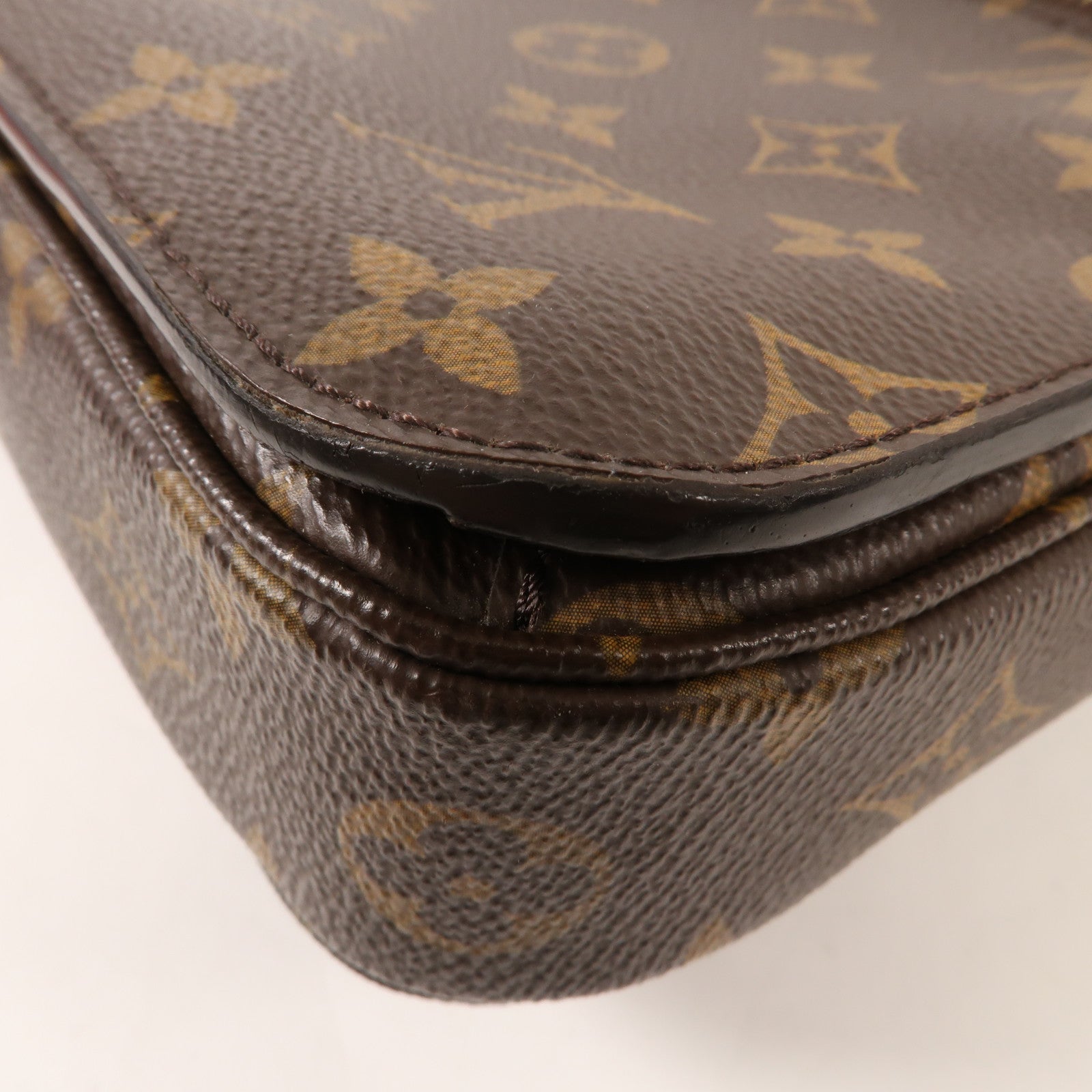 LOUIS VUITTON Monogram Pochette Metis MM金扣手挽肩背兩用袋