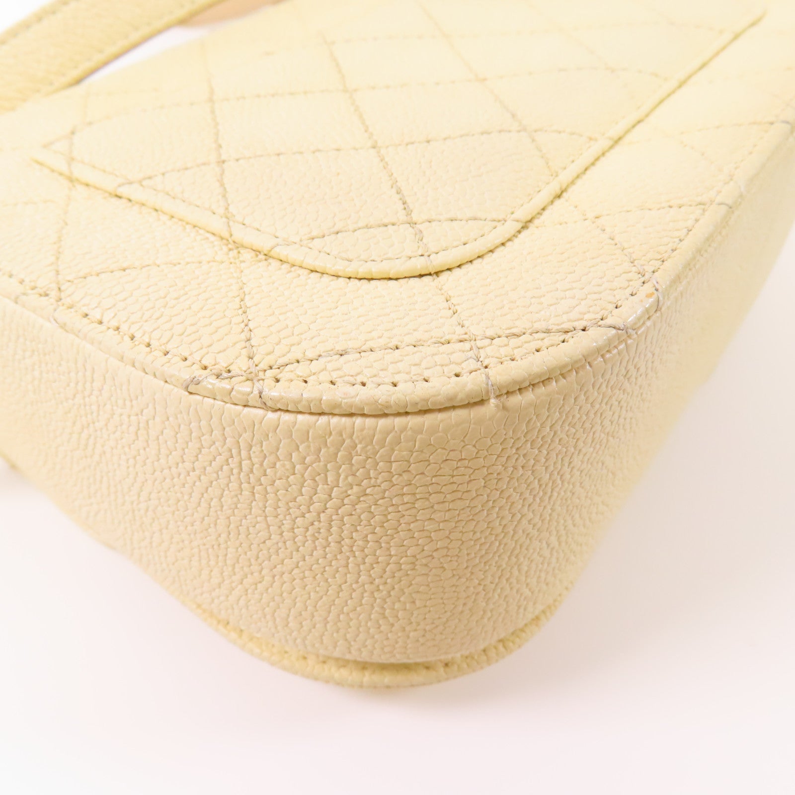 CHANEL 皮革Shoulder Bag金扣手挽肩背兩用袋