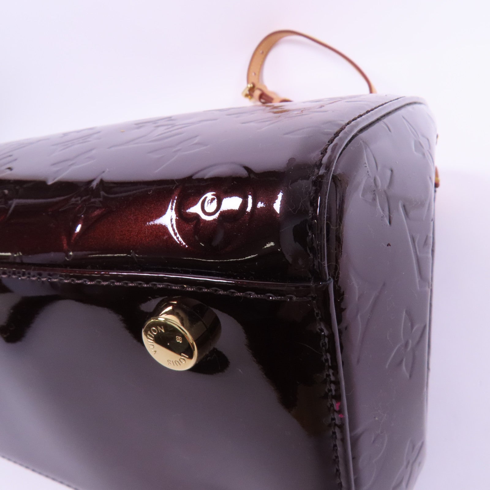 LOUIS VUITTON Vernis Brea MM金扣手挽肩背兩用袋Rouge Fauviste