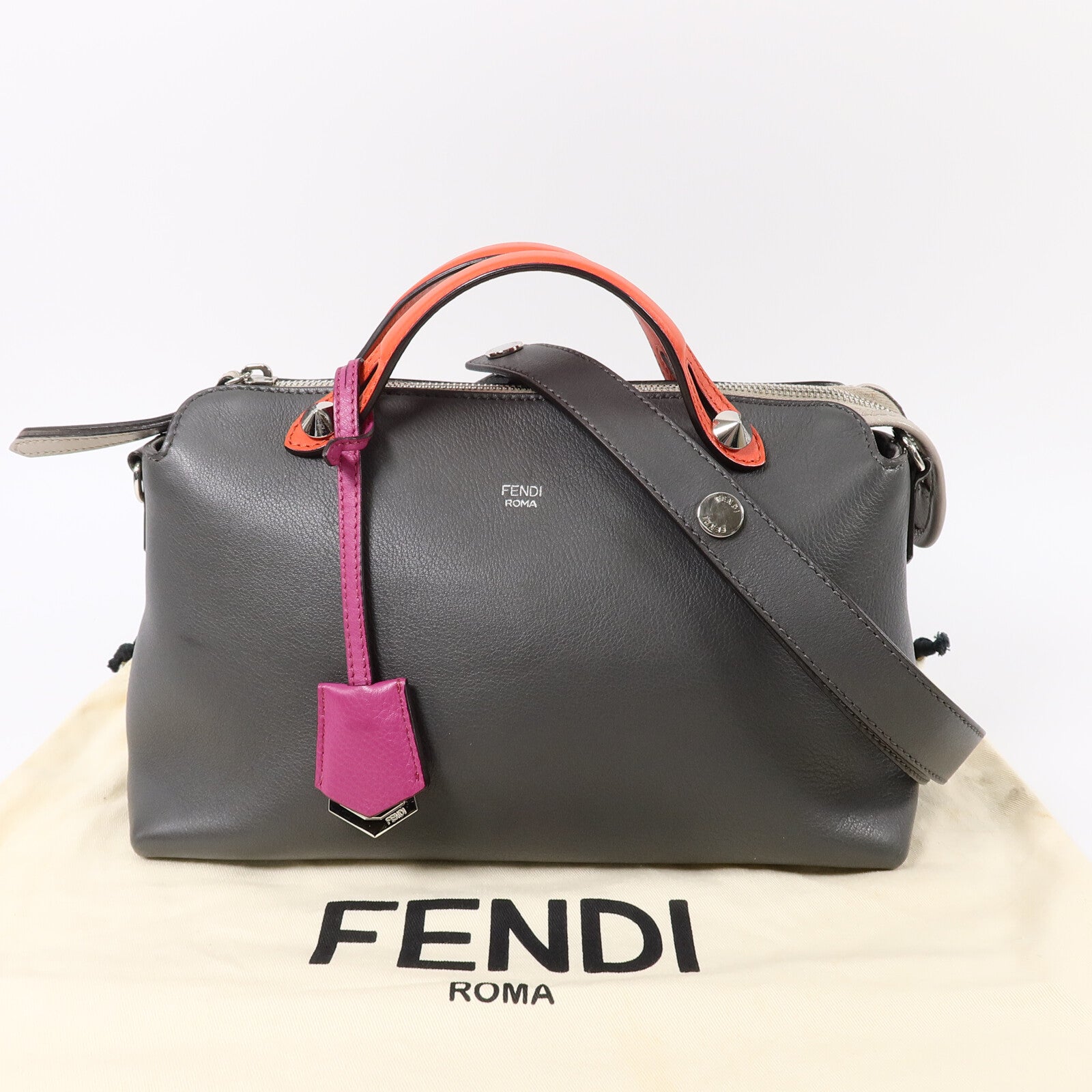 FENDI 牛皮皮革By The Way肩背袋