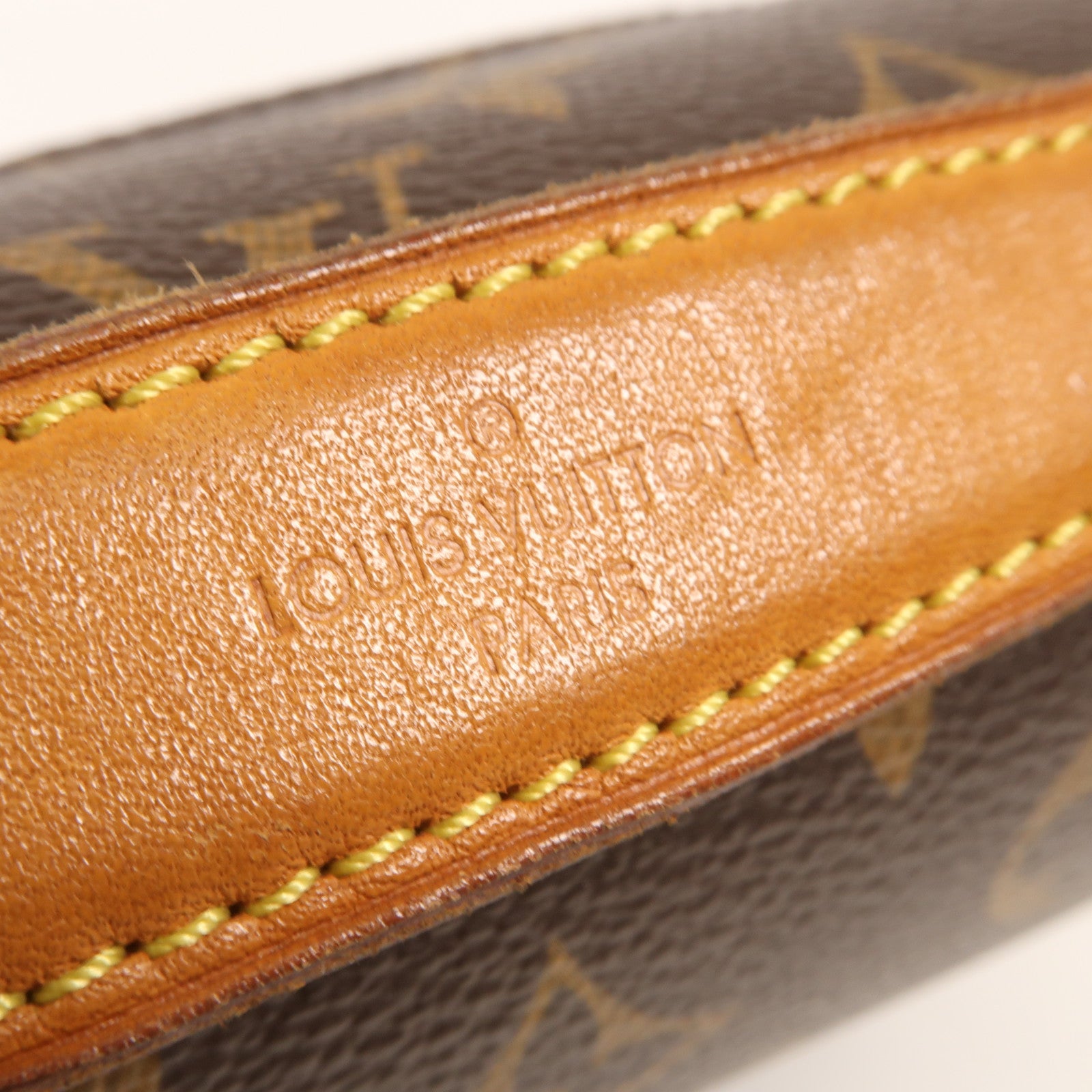 LOUIS VUITTON Monogram Pochette Metis MM金扣手挽肩背兩用袋