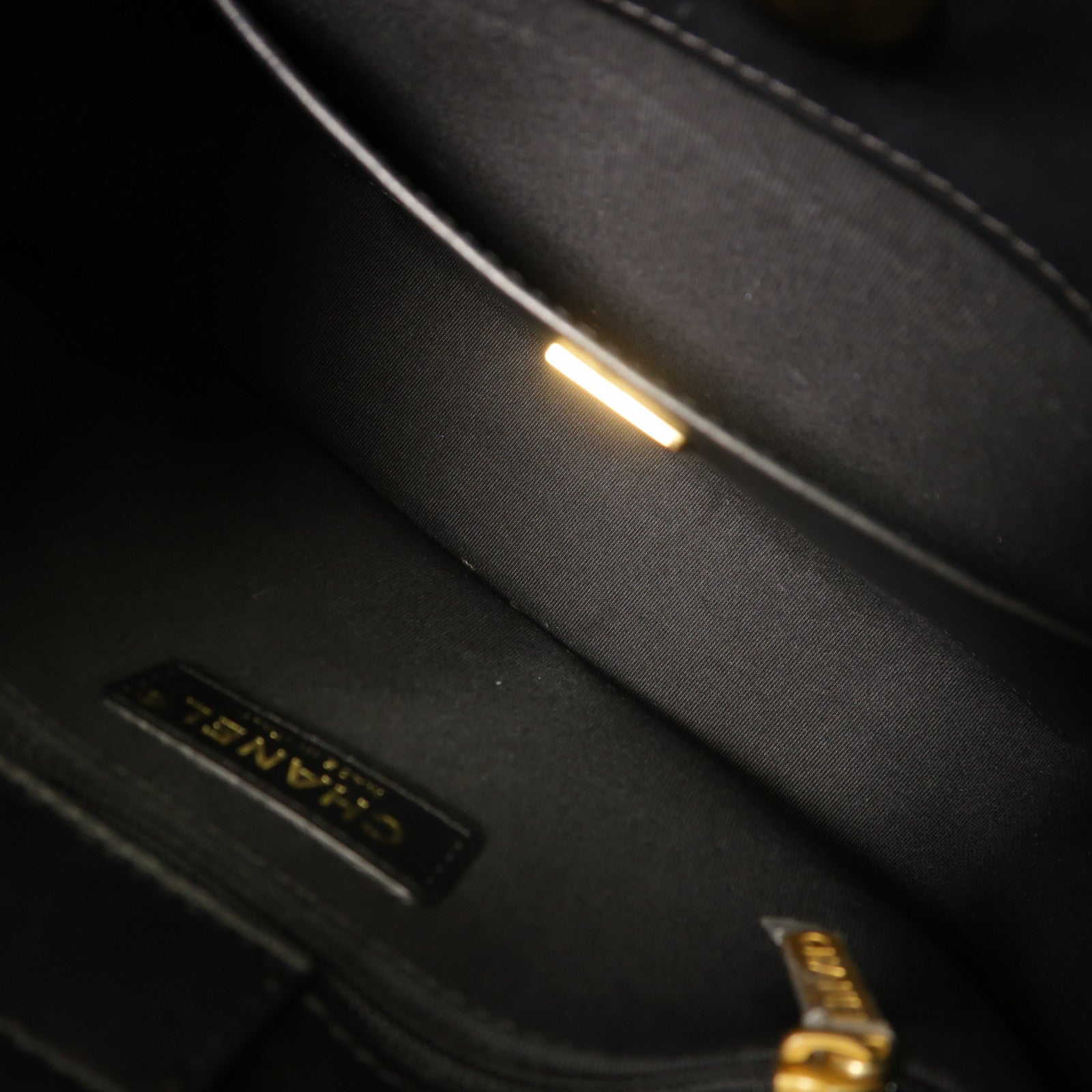 CHANEL 牛皮皮革24S Hobo手挽肩背兩用袋