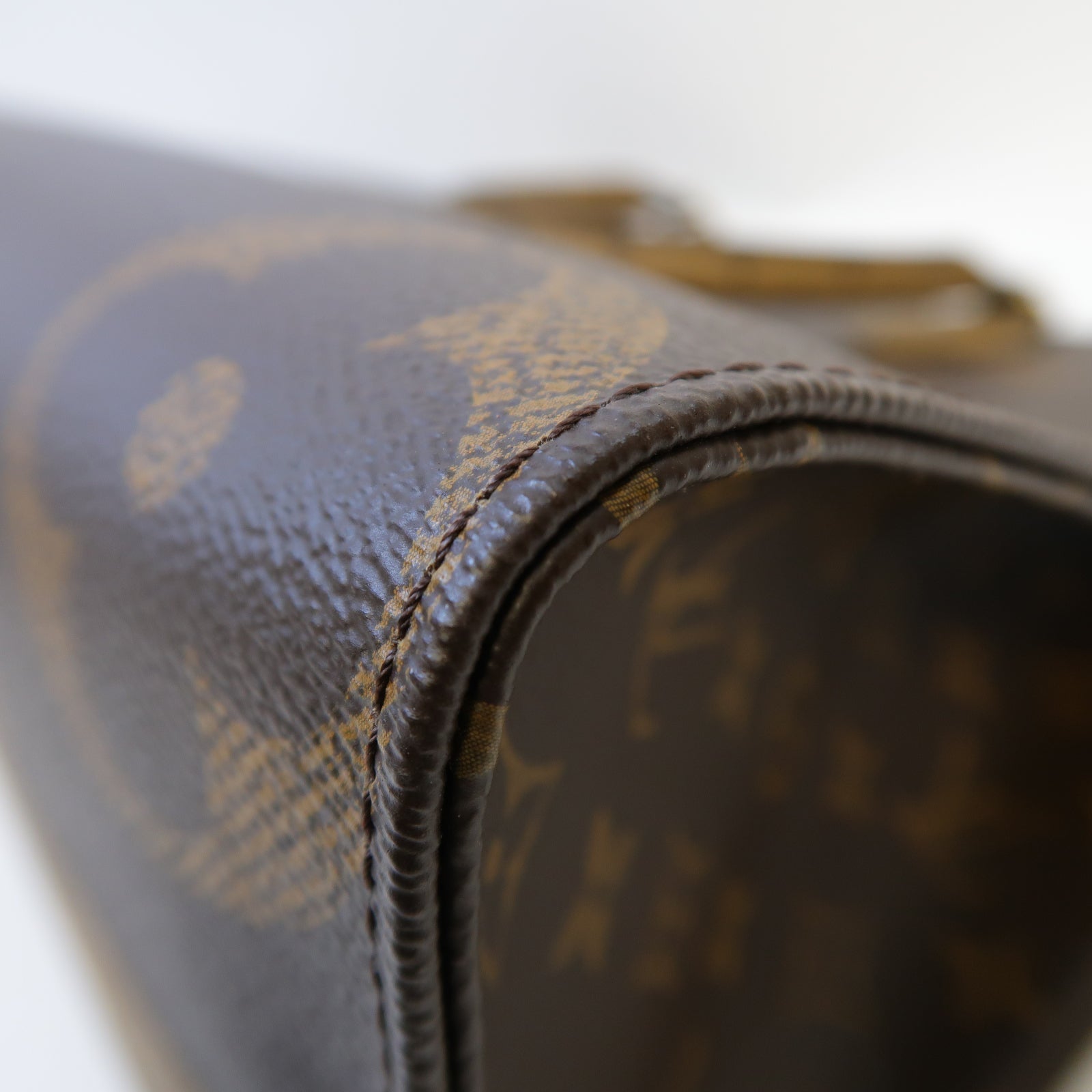 LOUIS VUITTON **【激減優惠】Monogram Giant On The Go MM金扣肩背袋啡色