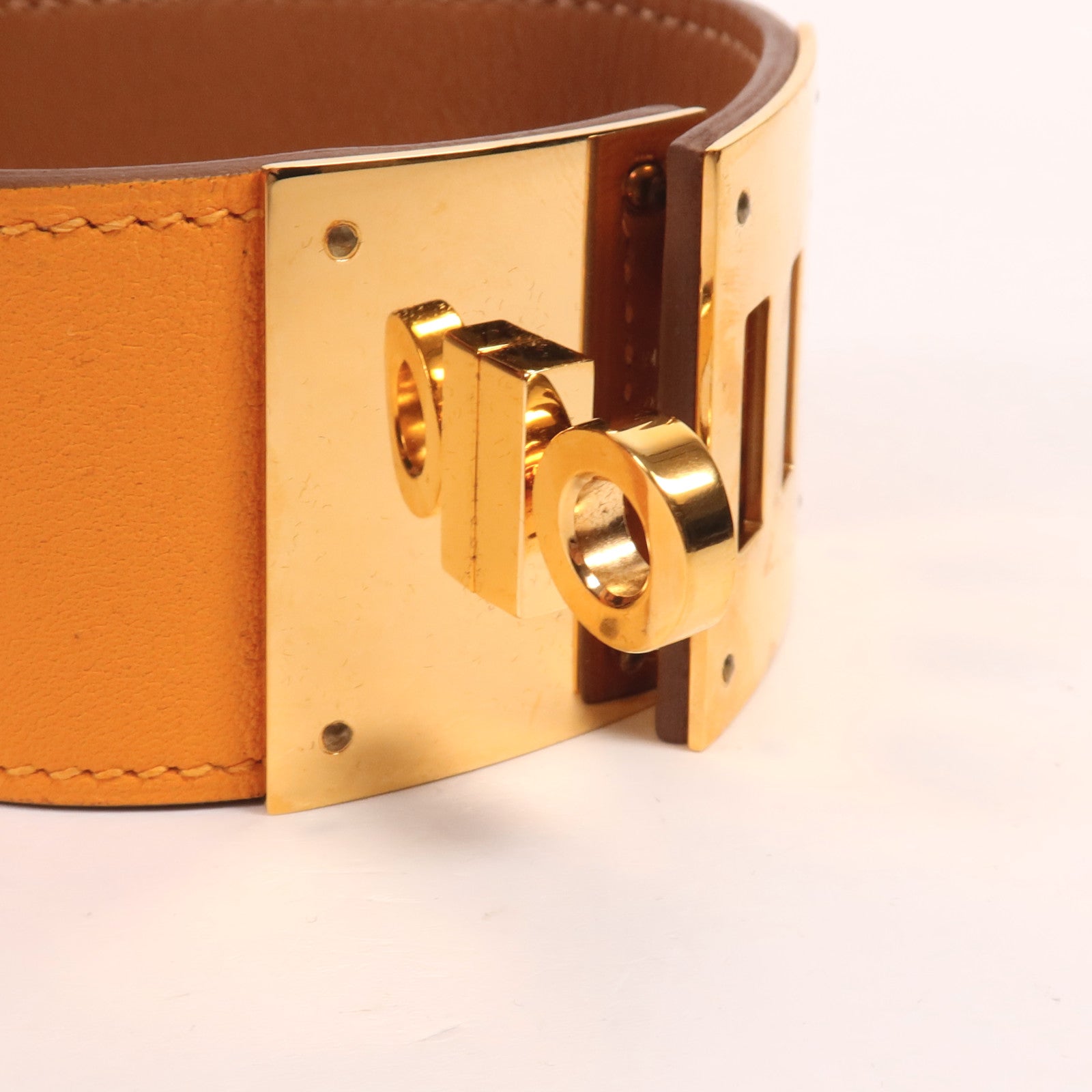 HERMES Swift皮革Kelly Dog金扣手帶