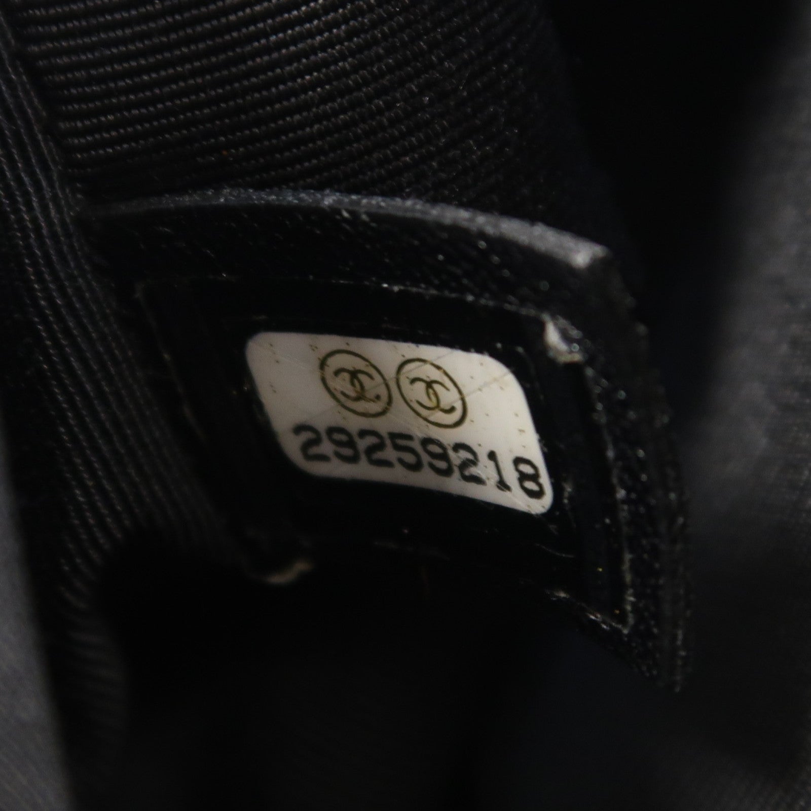 CHANEL 菱格羊皮皮革Boy 20金扣鏈帶肩背袋黑色