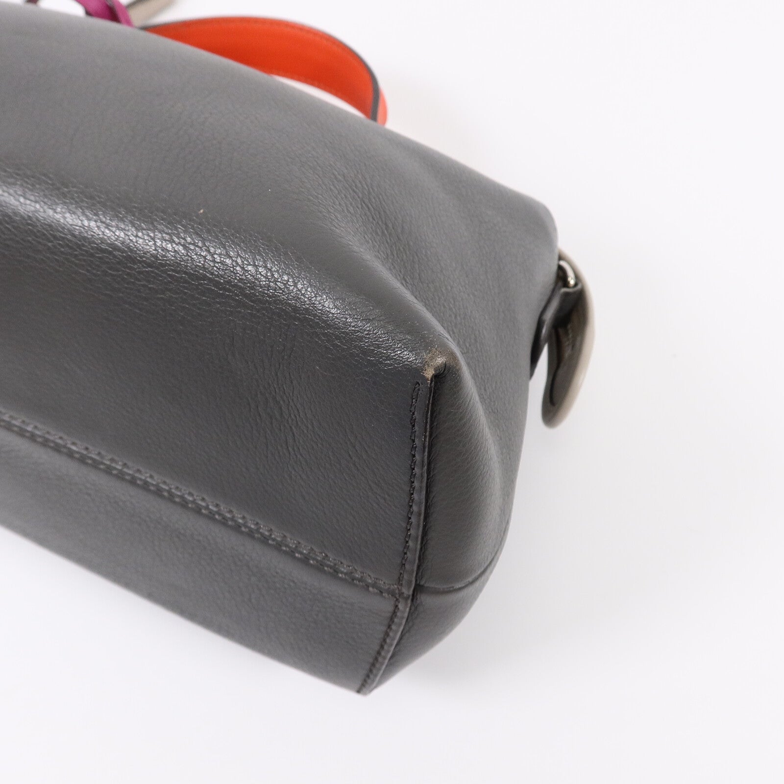FENDI 牛皮皮革By The Way肩背袋