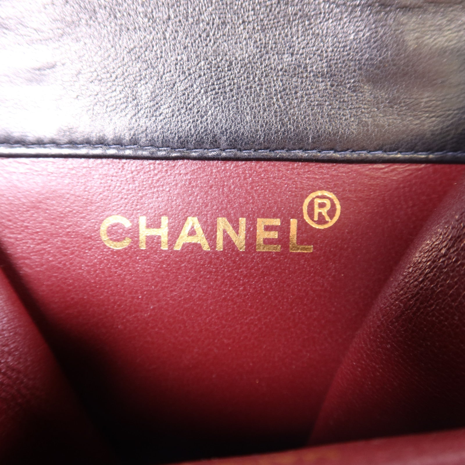 CHANEL 羊皮皮革Waist Bag金扣腰包