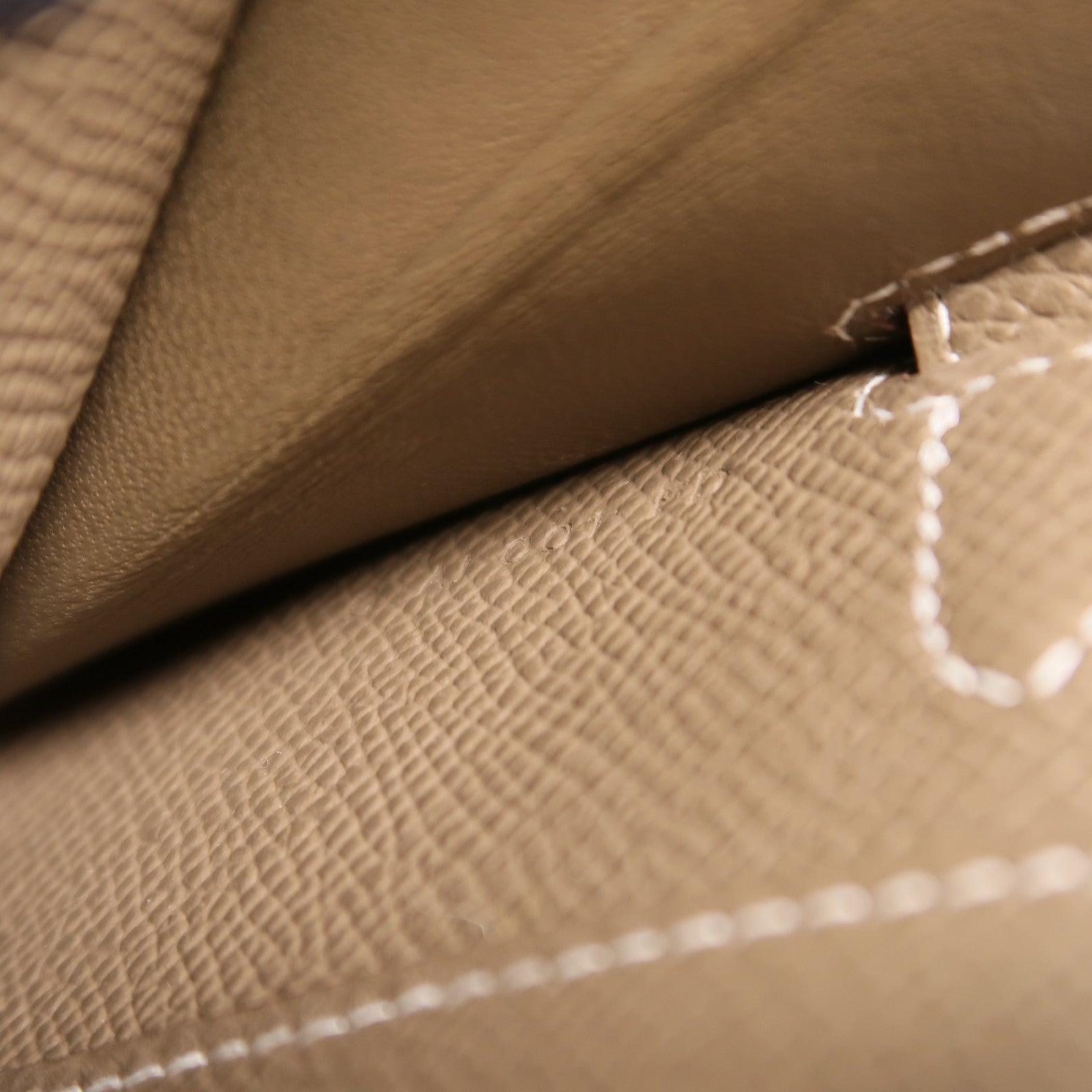 HERMES Epsom皮革Kelly To Go肩背袋Etoupe