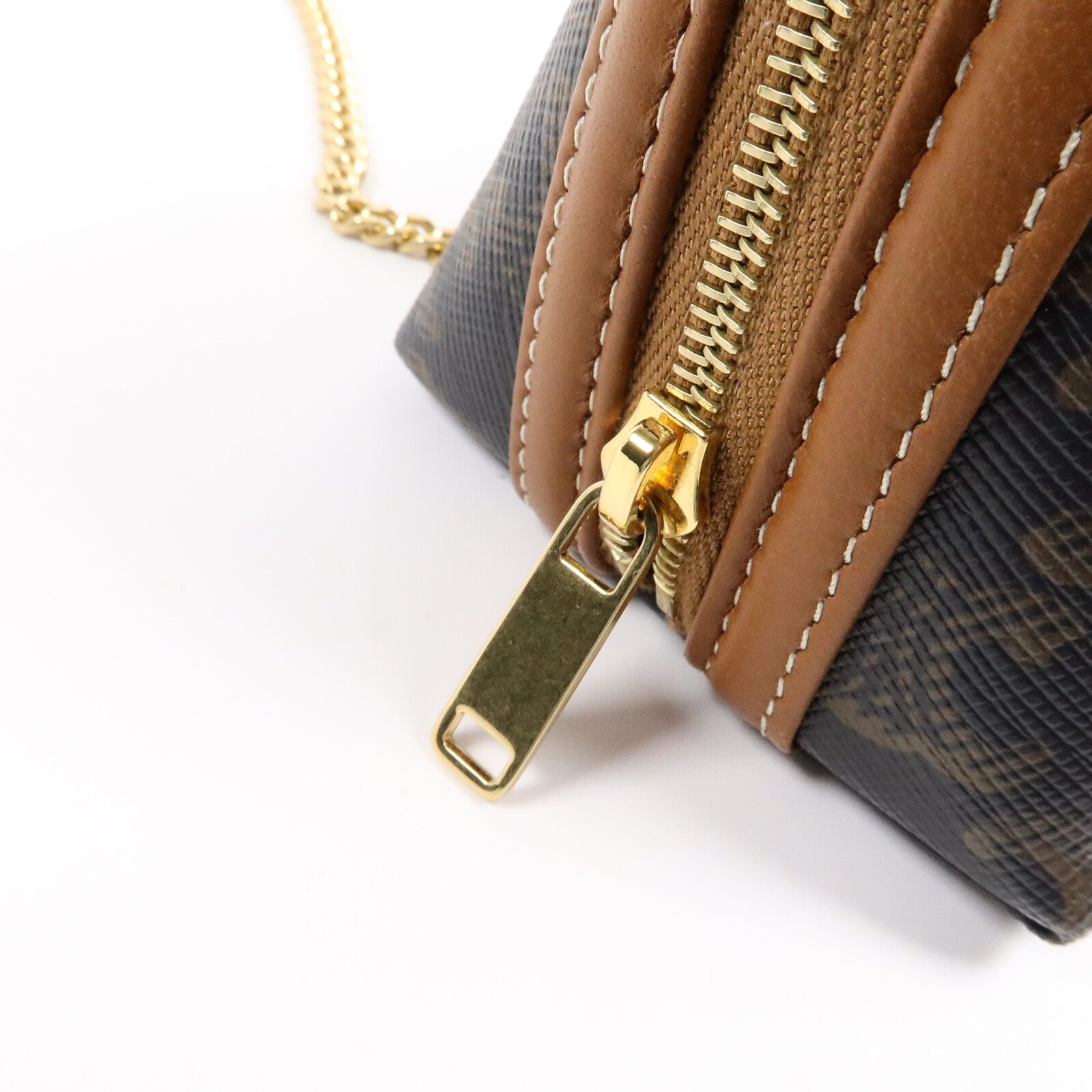 CELINE 塗層帆布Clutch On Chain肩背袋