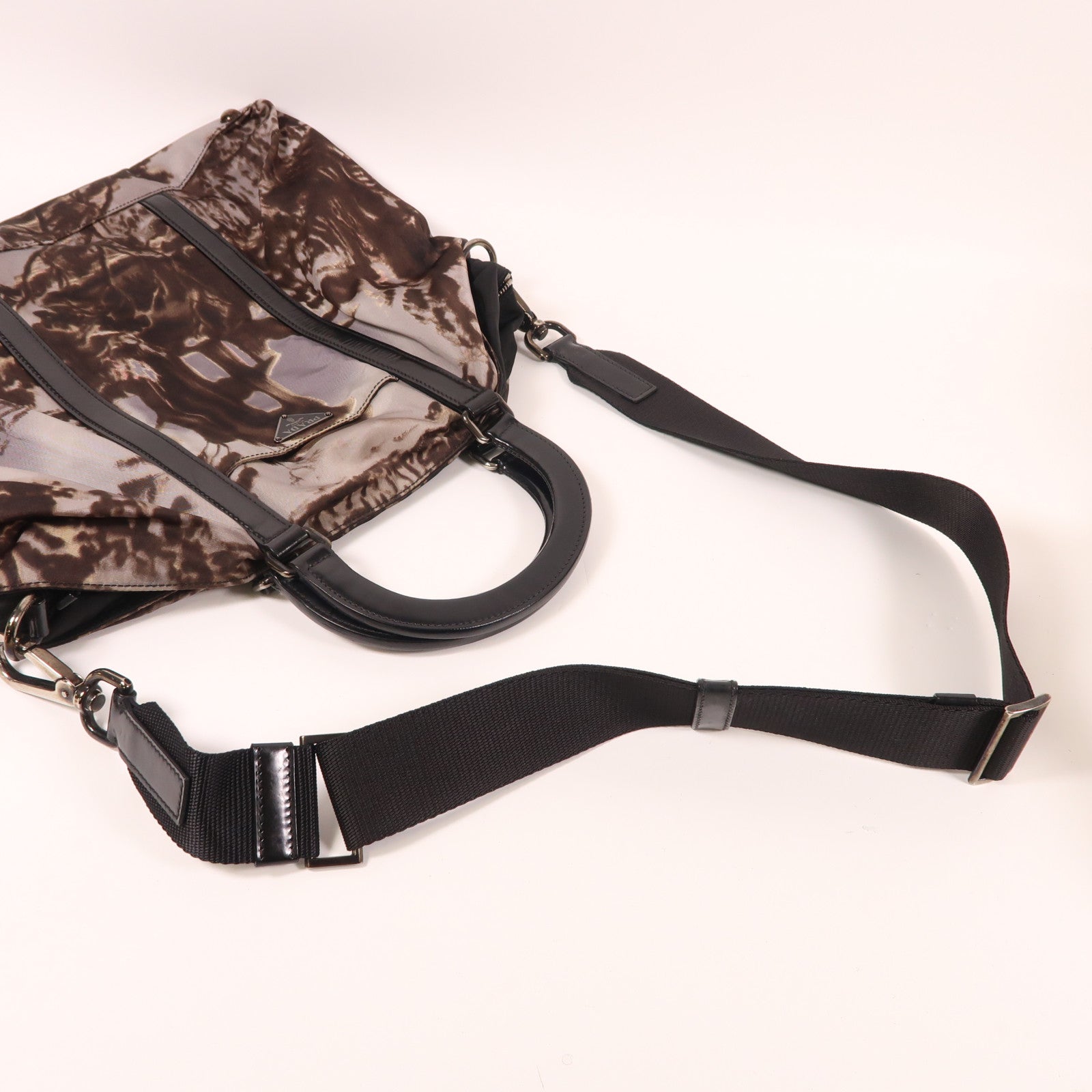 PRADA 尼龍2 Way Shoulder銀扣手挽肩背兩用袋啡色