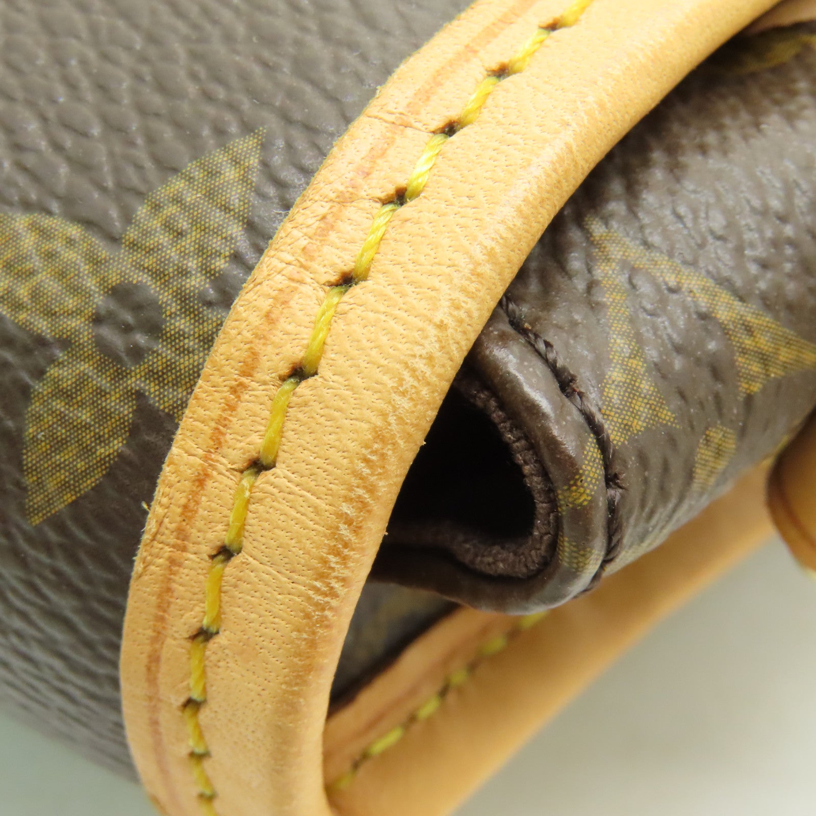 LOUIS VUITTON Monogram Menilmotant MM金扣肩背袋棕色