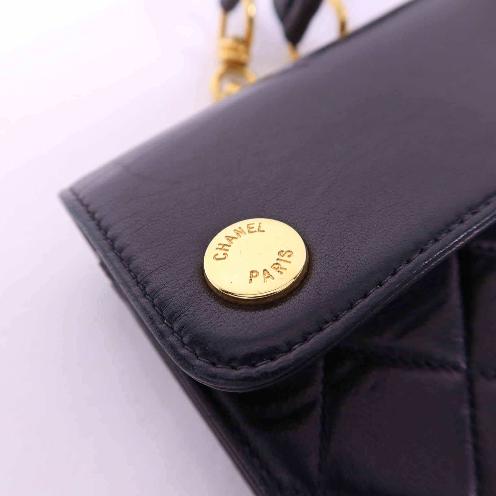 CHANEL 羊皮皮革Waist Bag金扣腰包