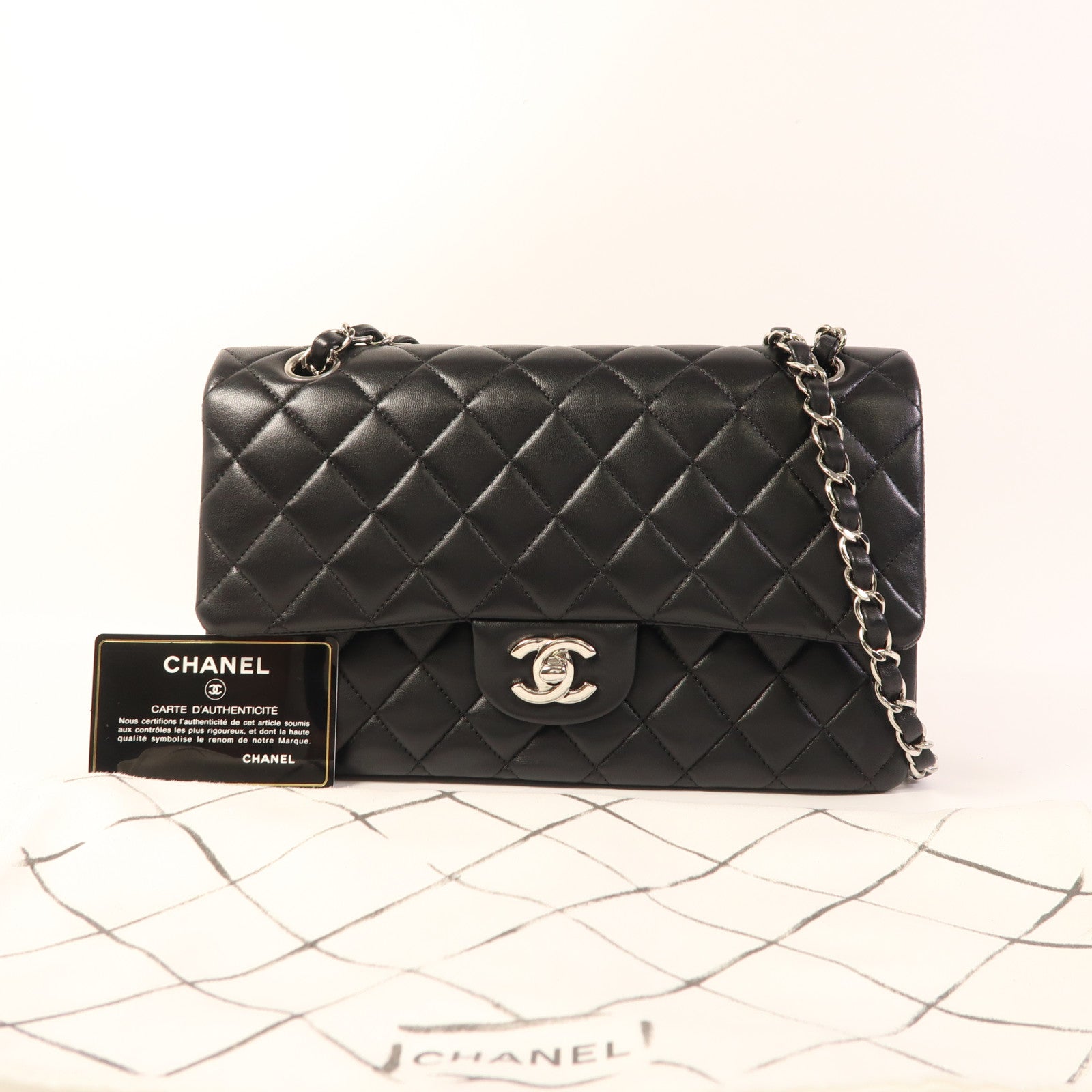 CHANEL 羊皮皮革Classic 25銀扣鏈帶肩背袋