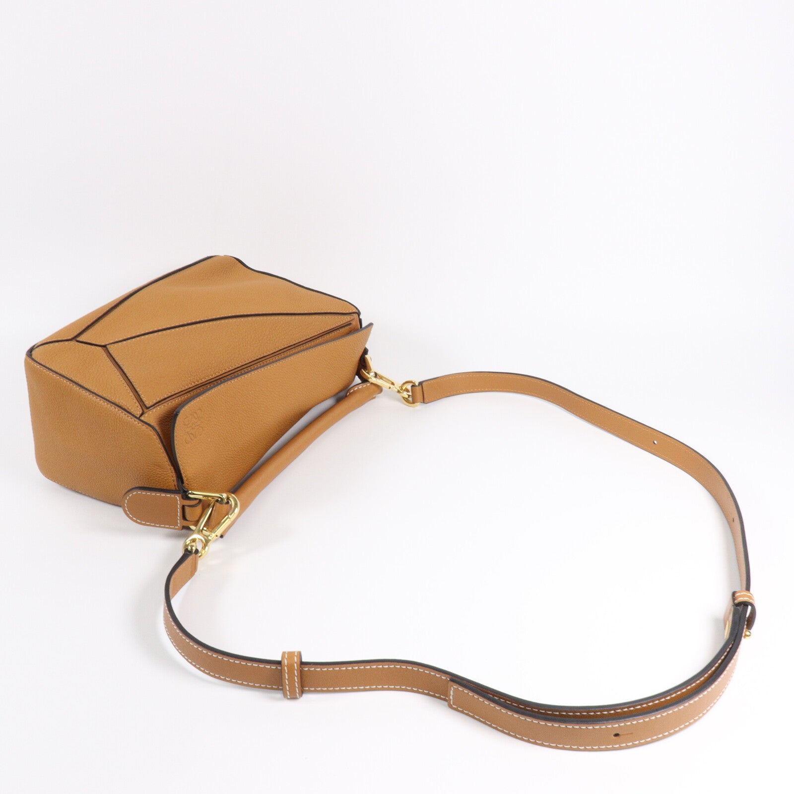 LOEWE 牛皮皮革Puzzle Edge Small手挽肩背兩用袋