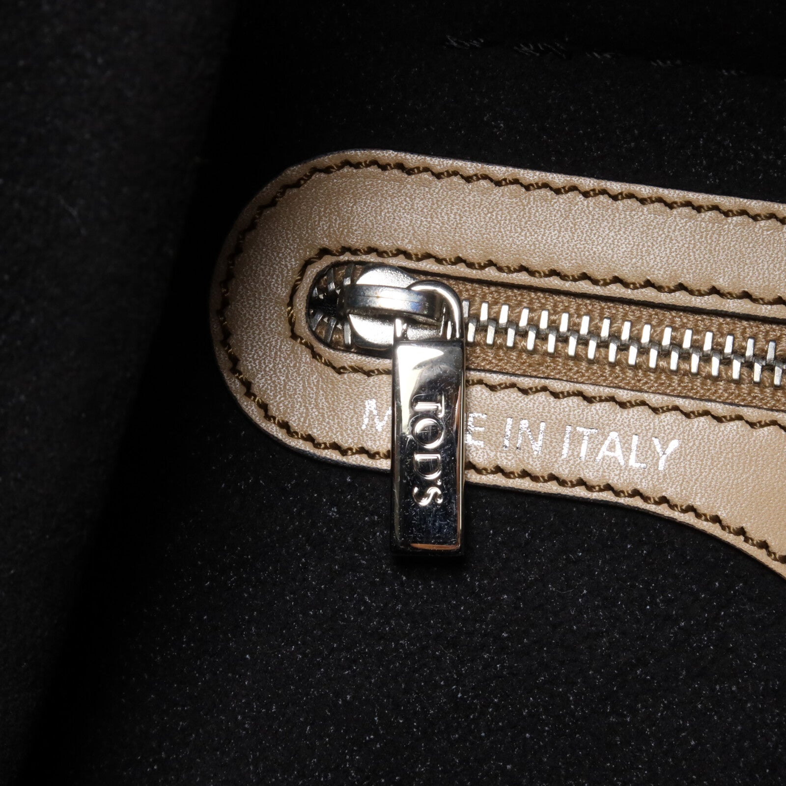 TOD'S 牛皮皮革Twist Bag手挽袋