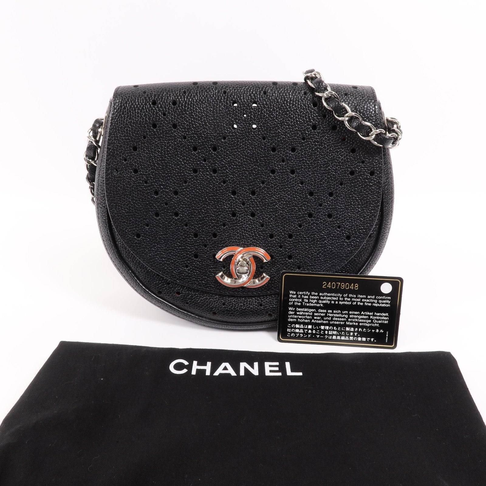 CHANEL 牛皮皮革Shoulder Bag銀扣肩背袋